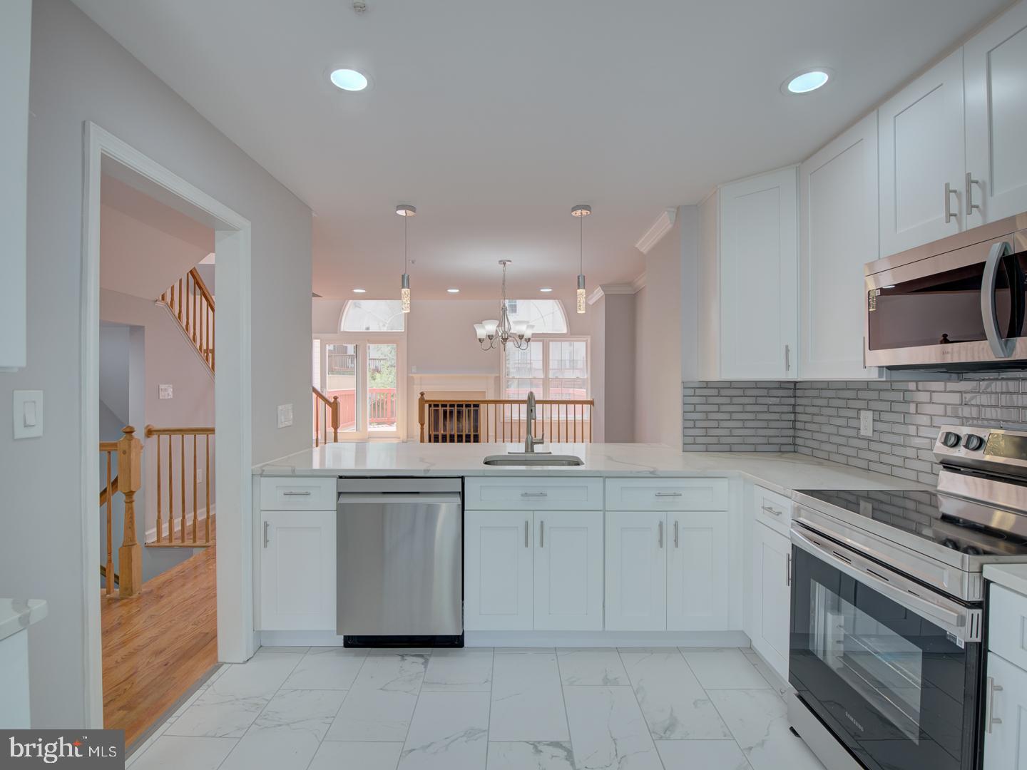 GERMANTOWN ESTATES - Residential