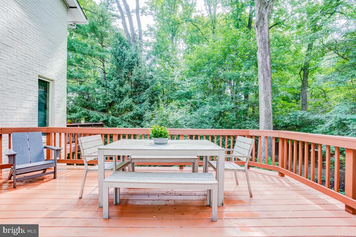 NEW MARK COMMONS - Residential