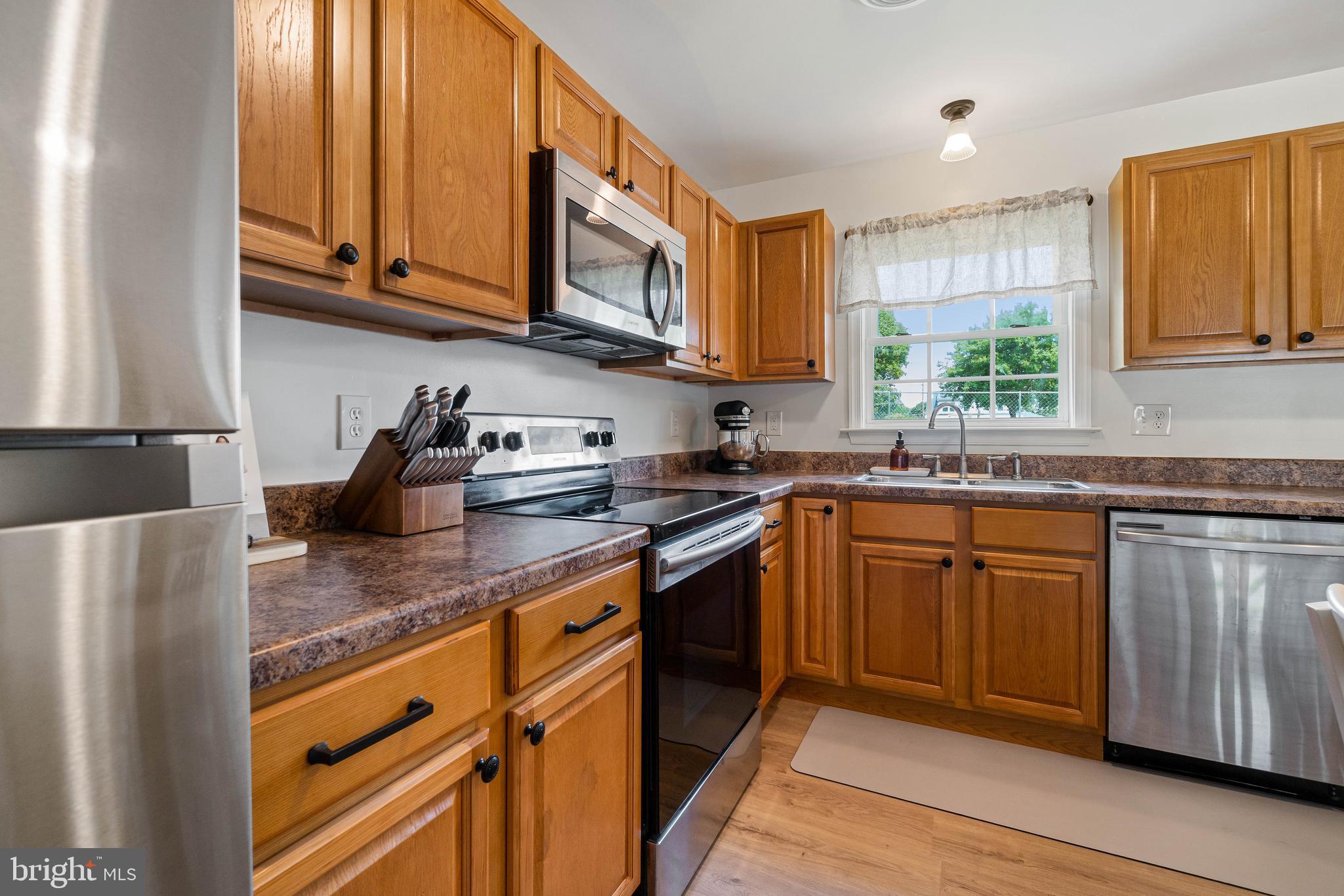 ELKWOOD ESTATES - Residential