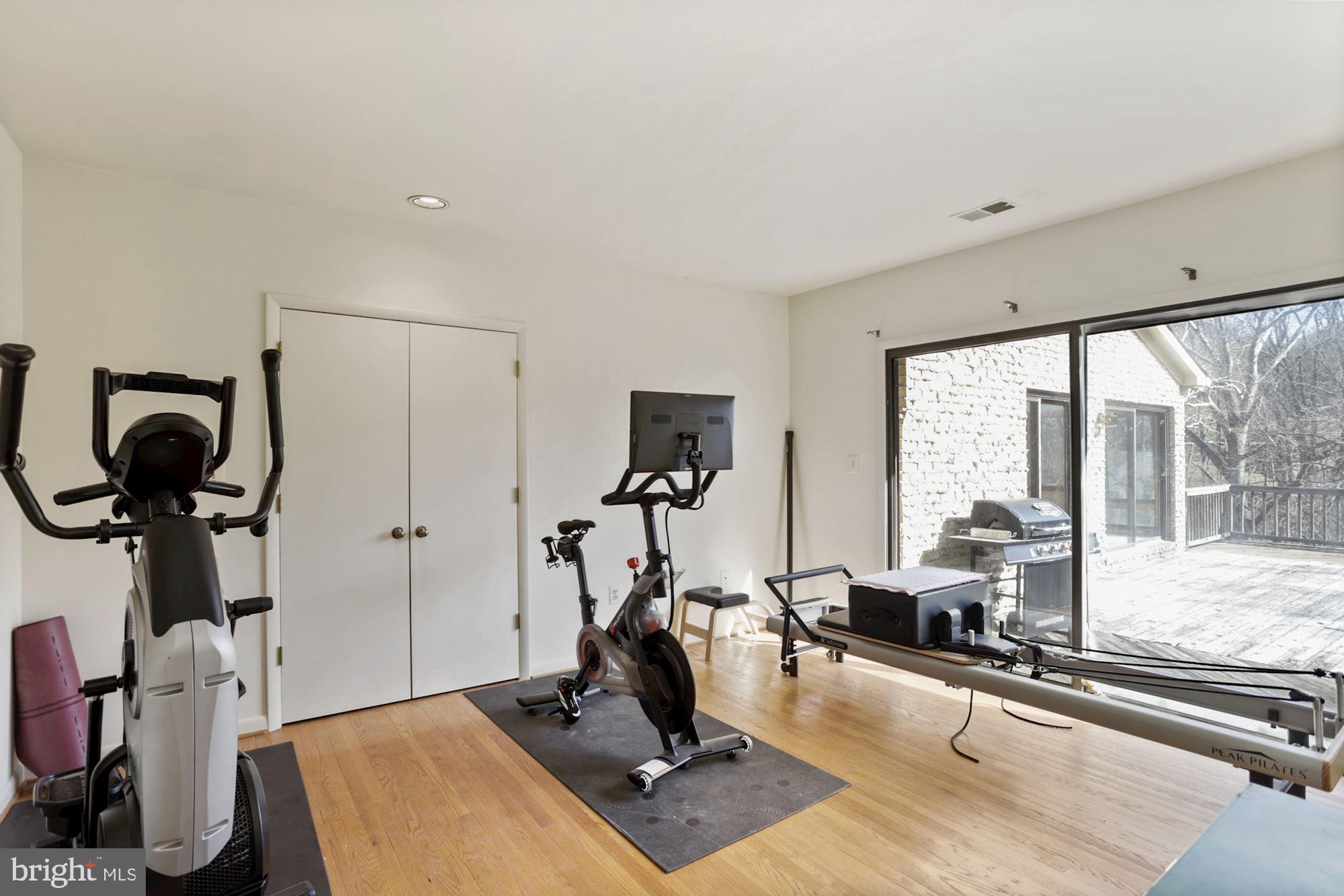 POTOMAC VIEW ESTATES - Residential