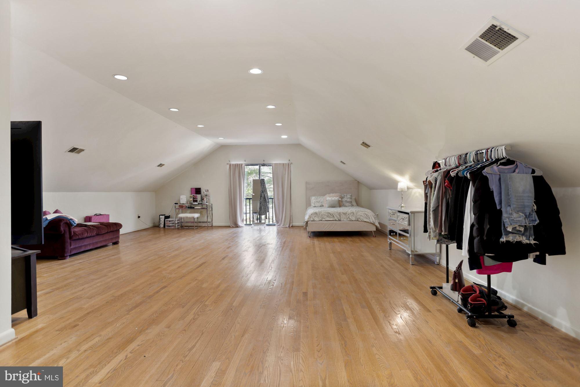 POTOMAC VIEW ESTATES - Residential