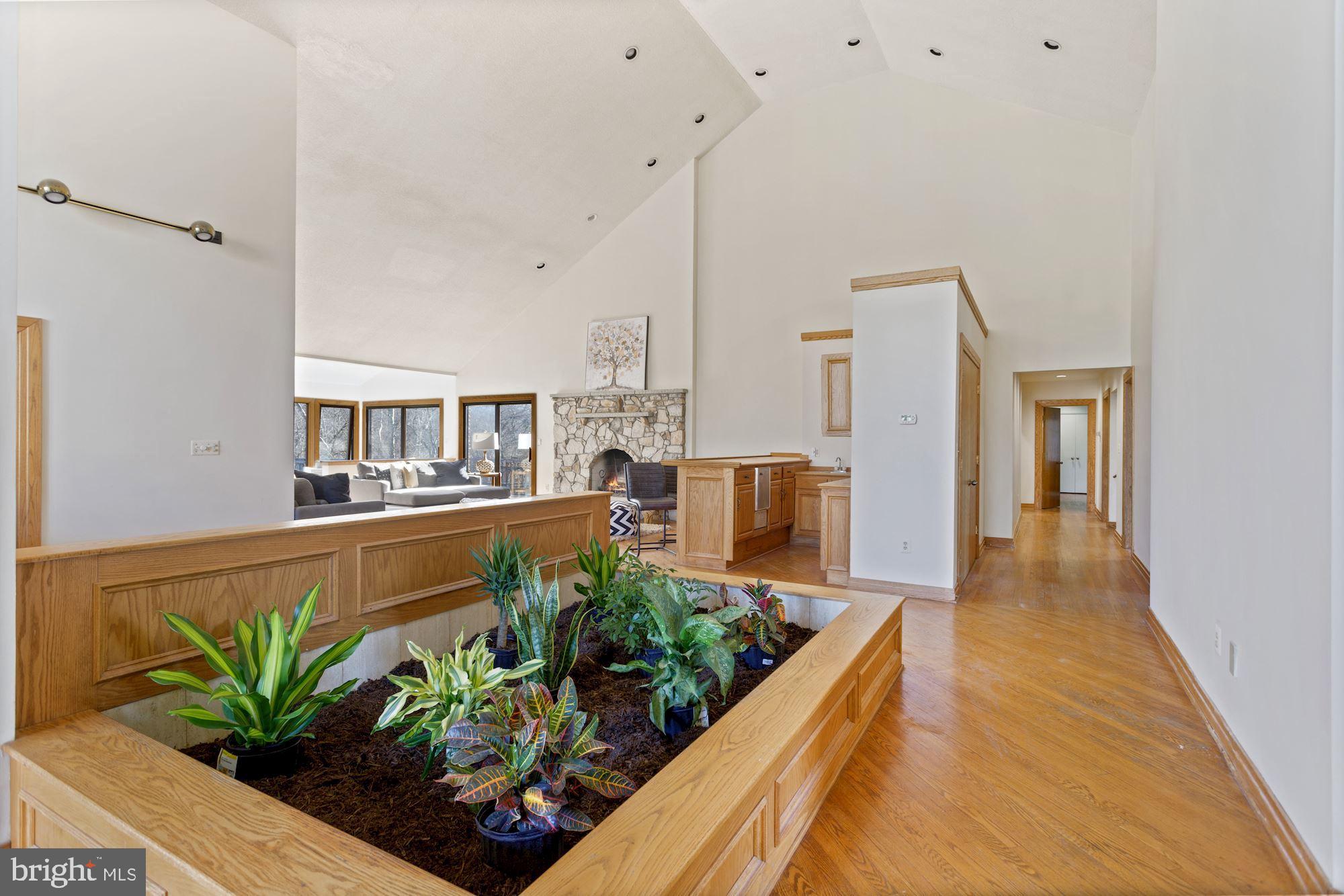 POTOMAC VIEW ESTATES - Residential