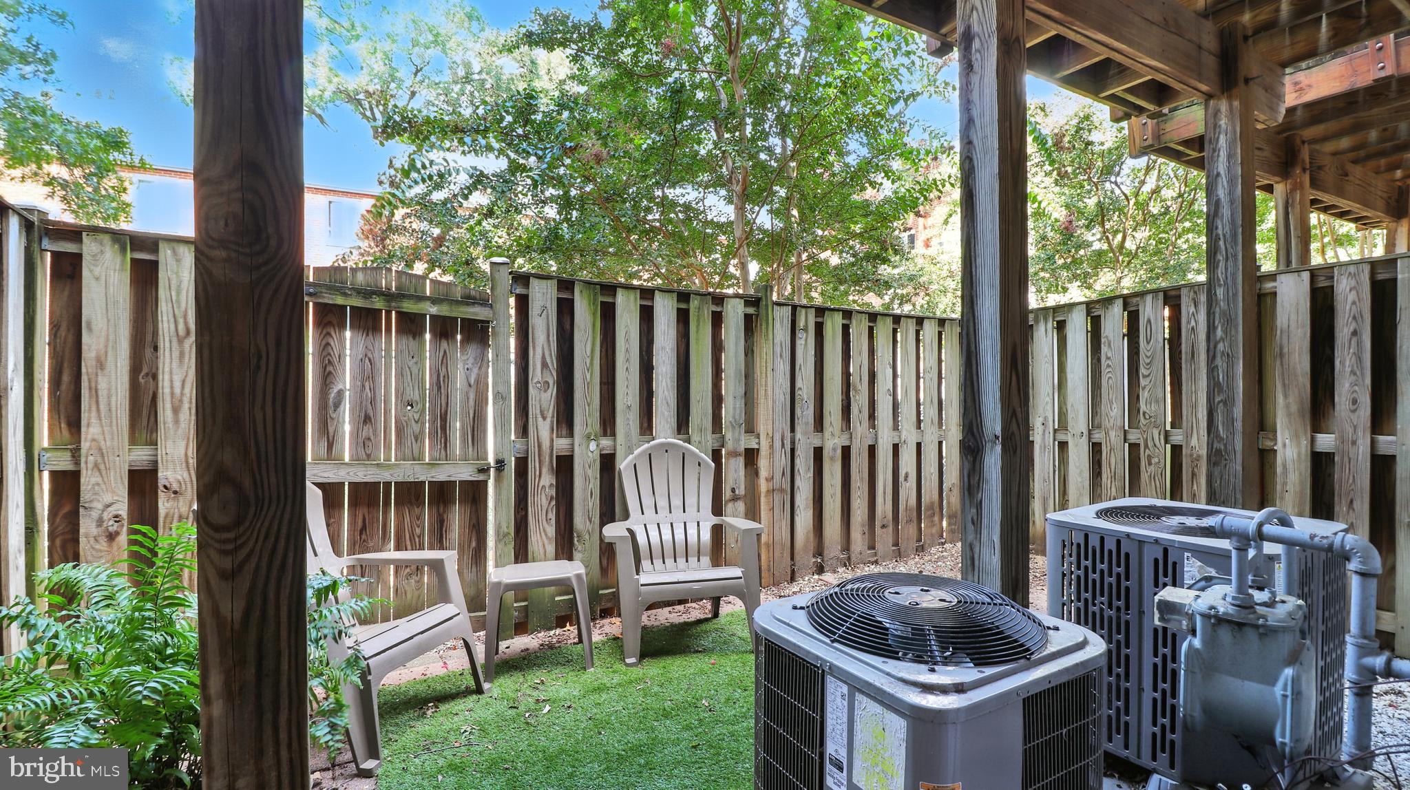 MONROE - Residential Lease