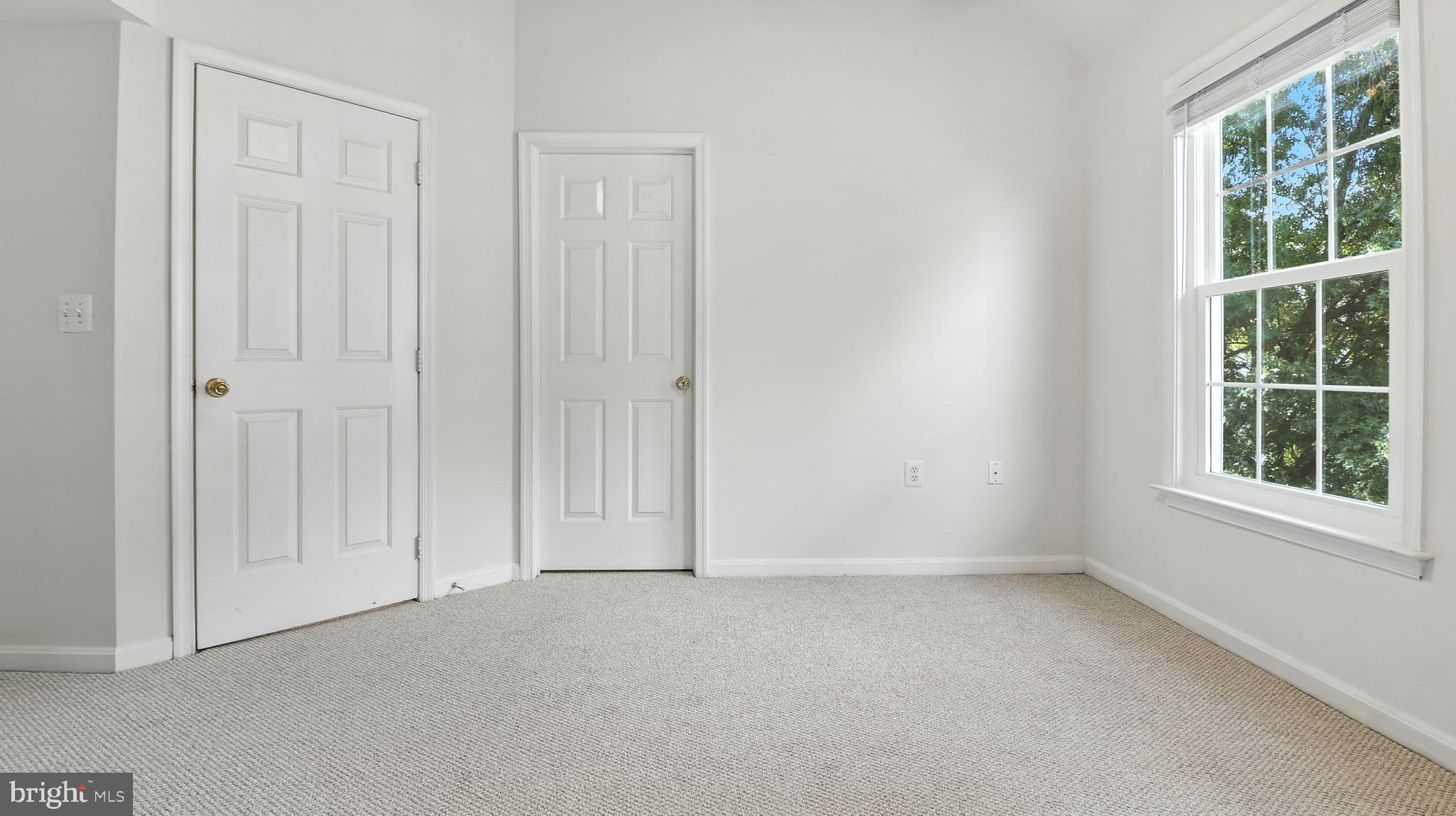 MONROE - Residential Lease