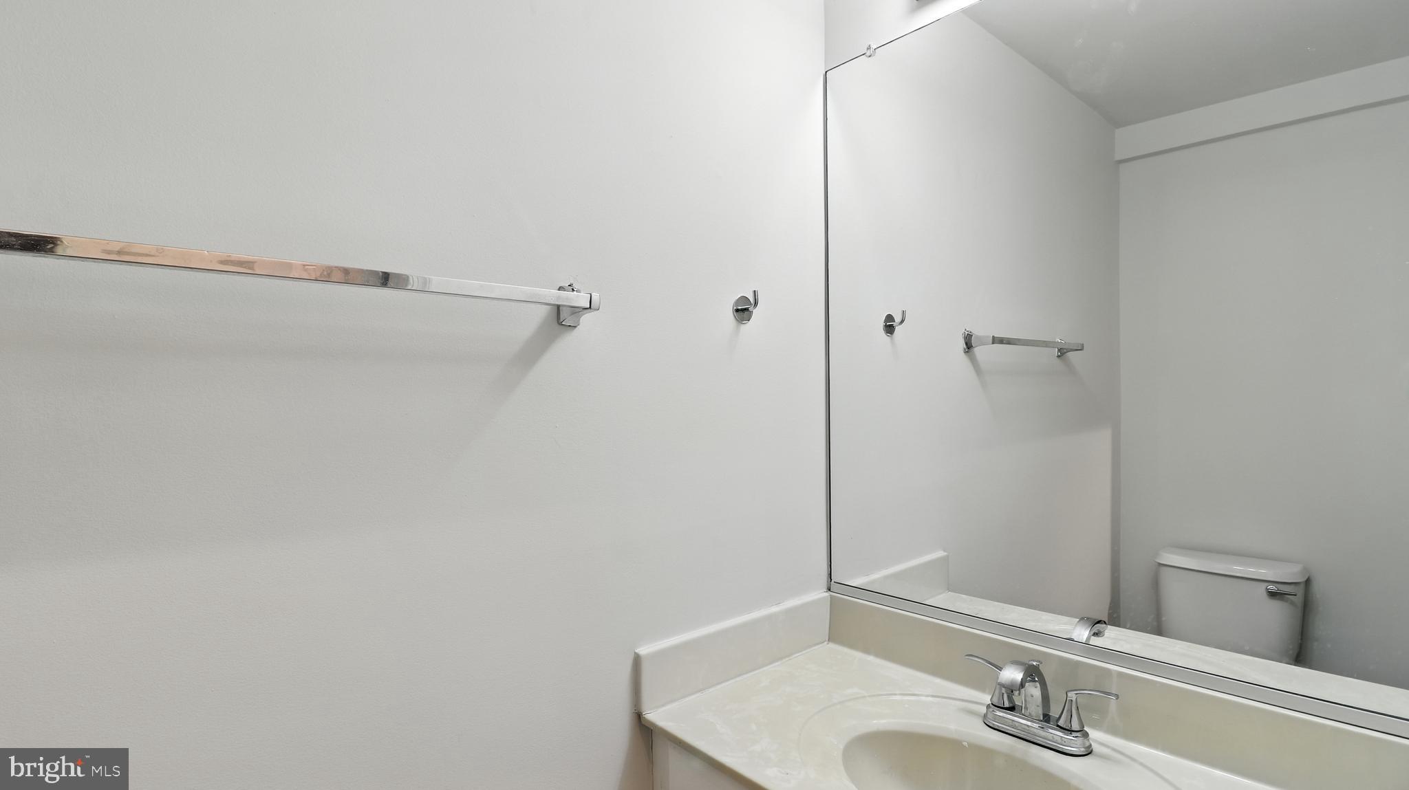 MONROE - Residential Lease