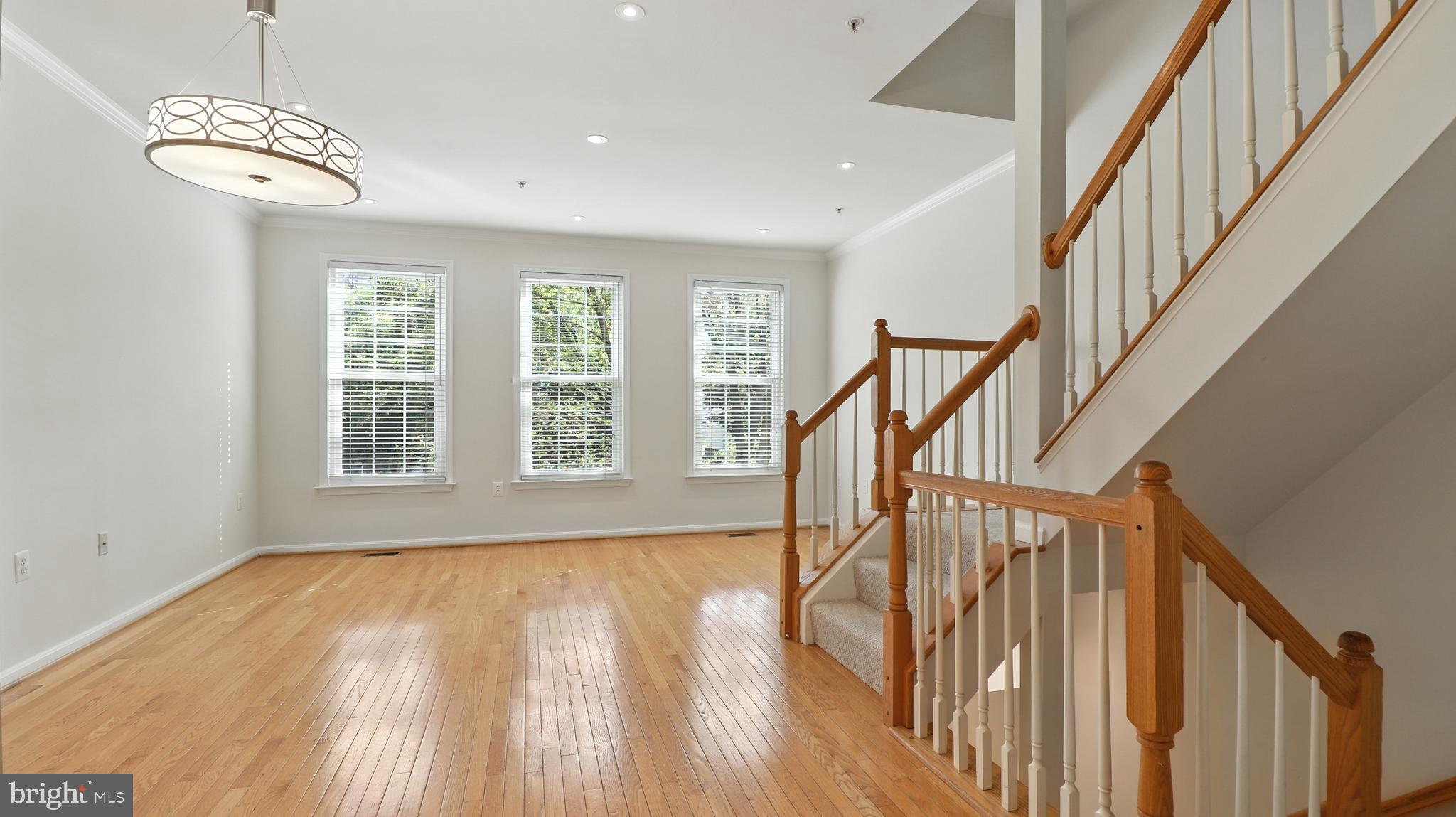 MONROE - Residential Lease