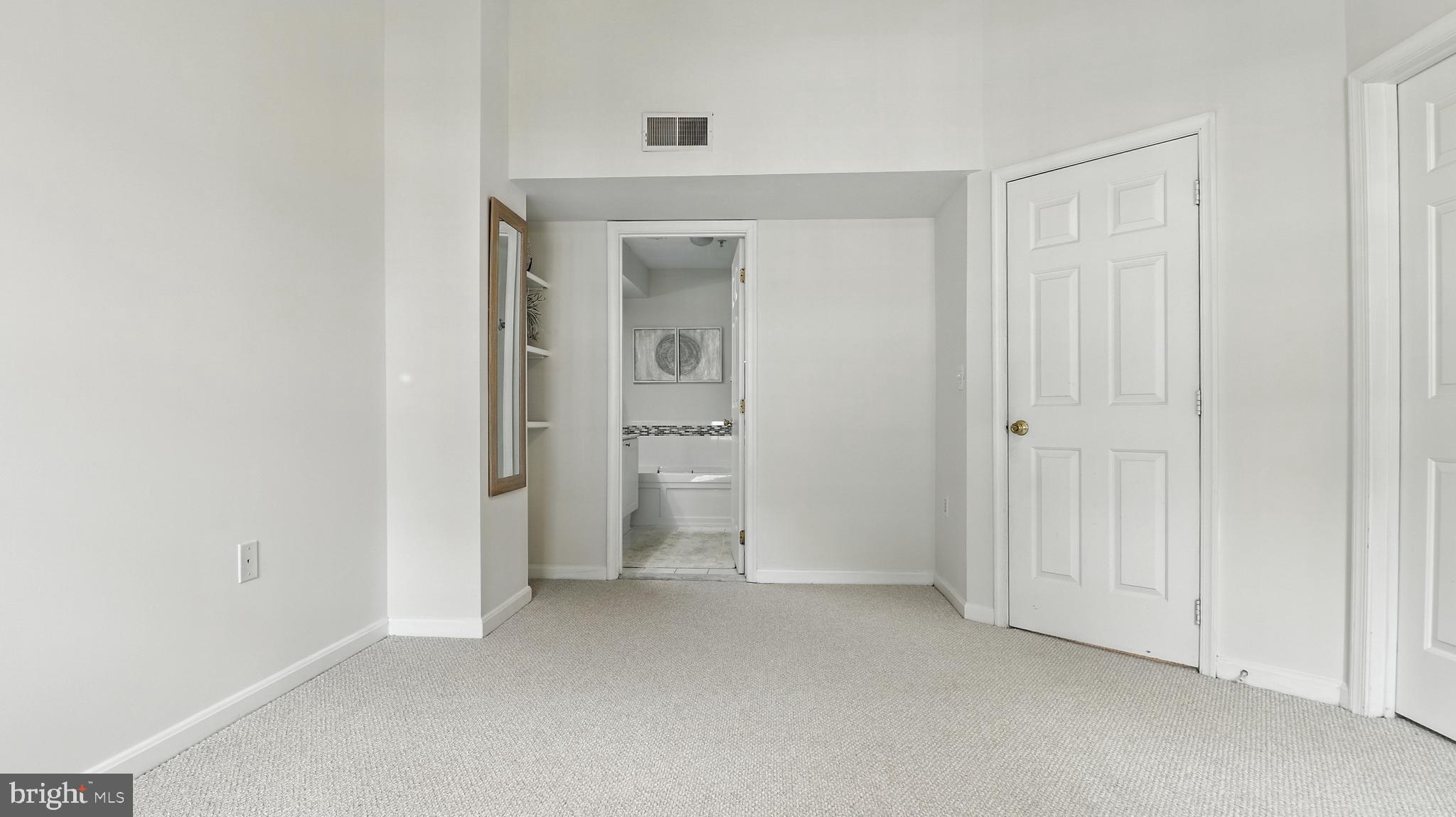 MONROE - Residential Lease