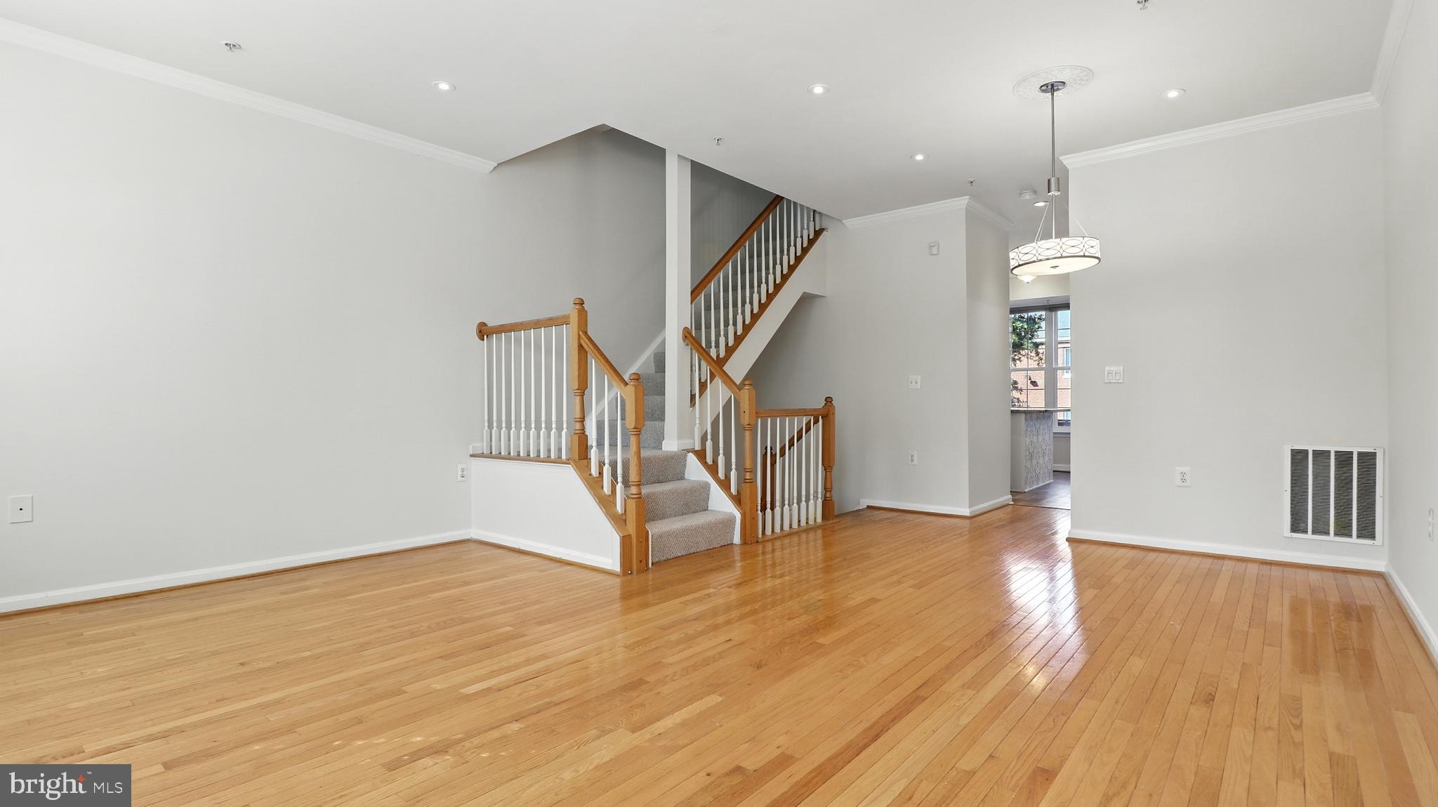 MONROE - Residential Lease