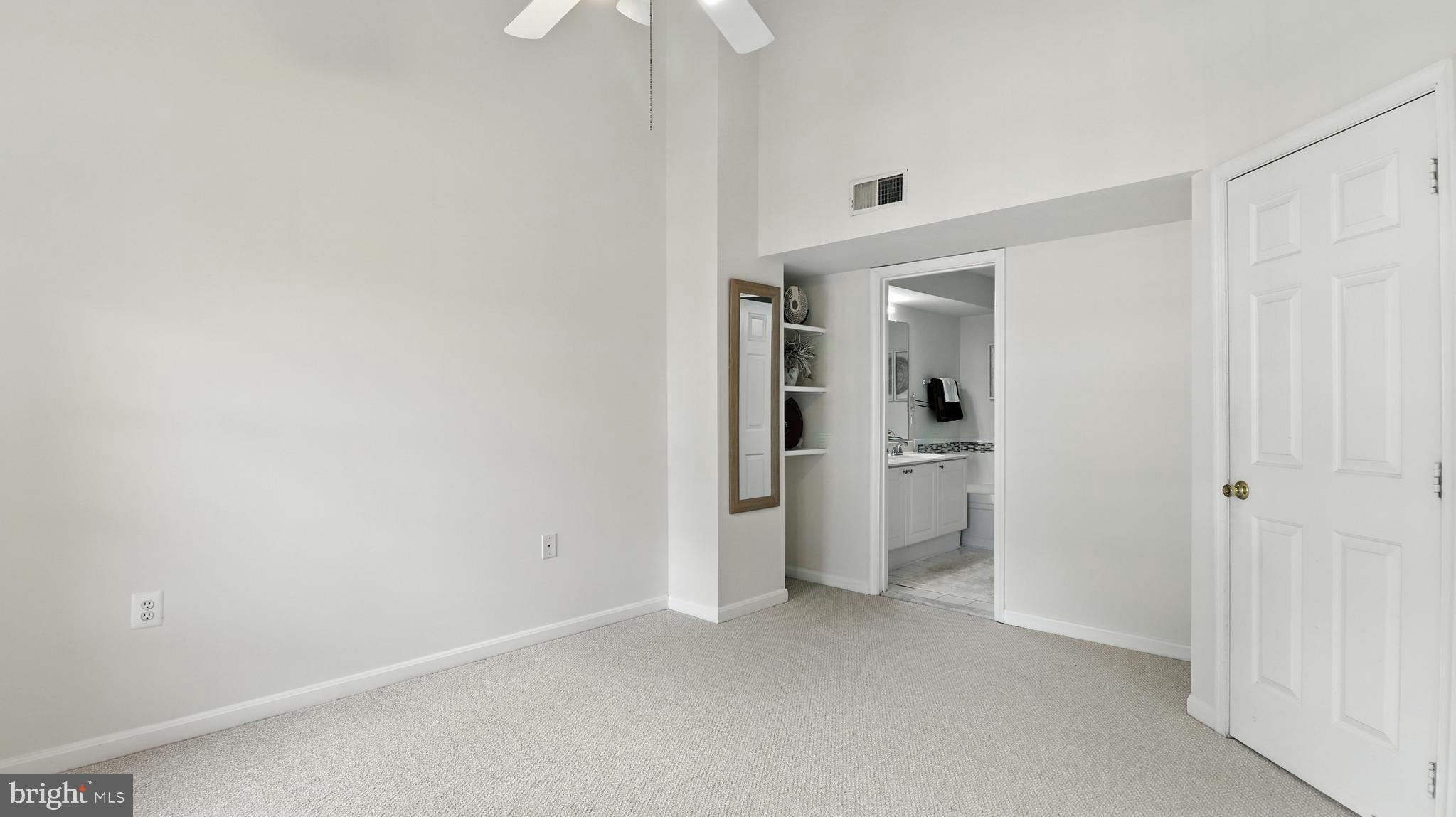 MONROE - Residential Lease