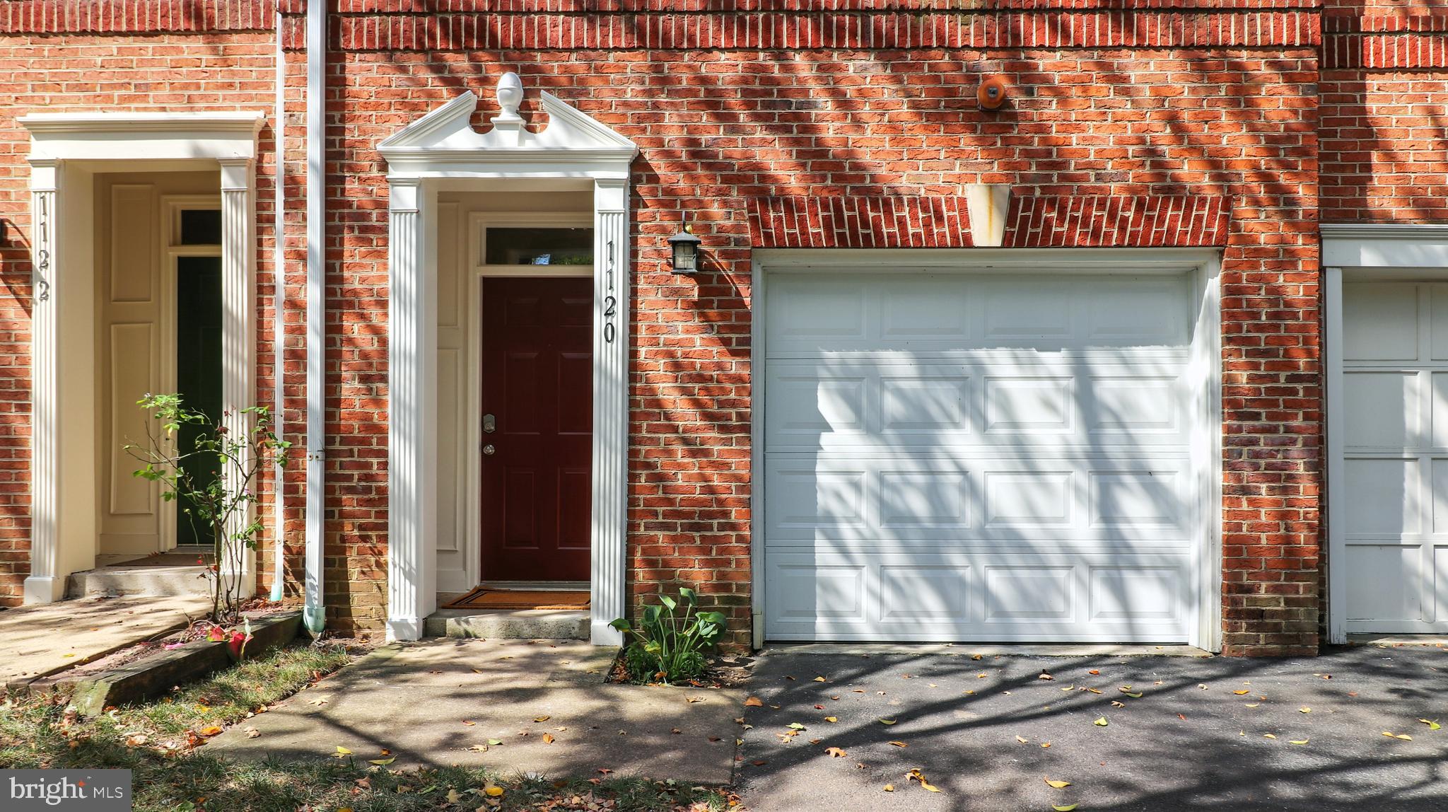 MONROE - Residential Lease