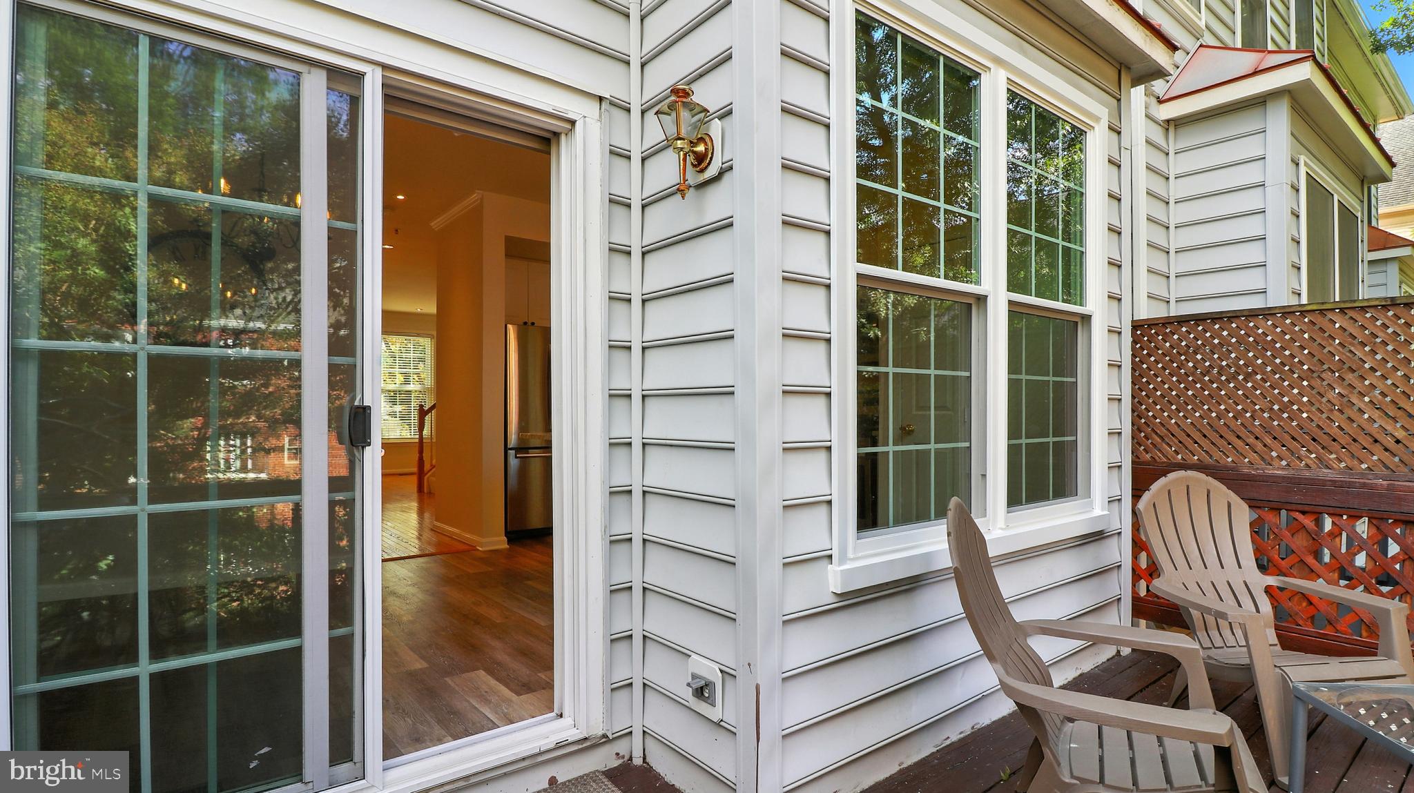 MONROE - Residential Lease