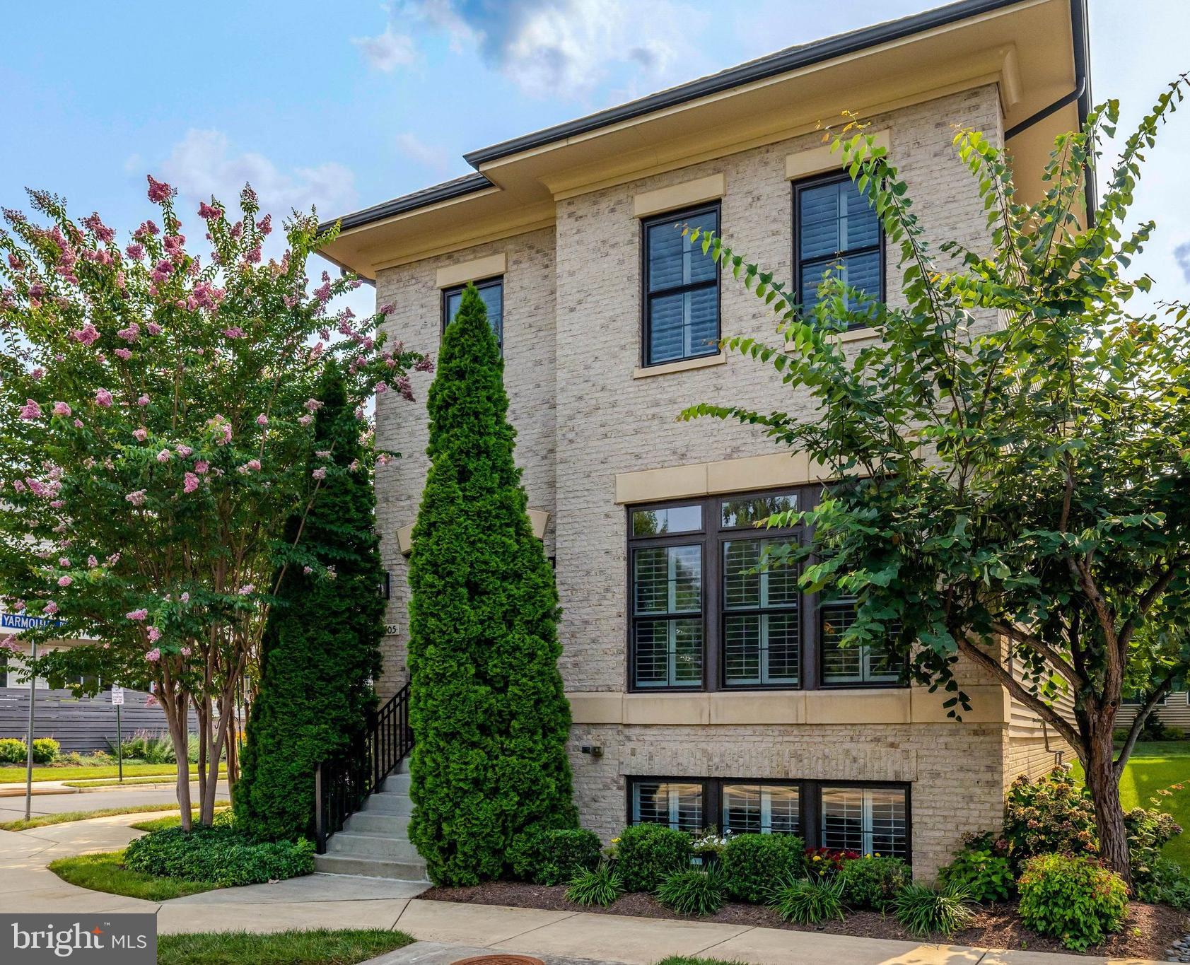 20405 SAVIN HILL DRIVE