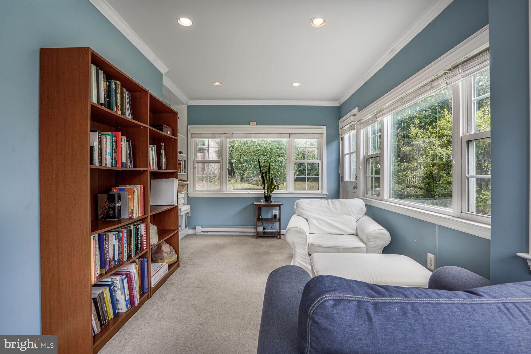 MADISON MANOR - Residential Lease