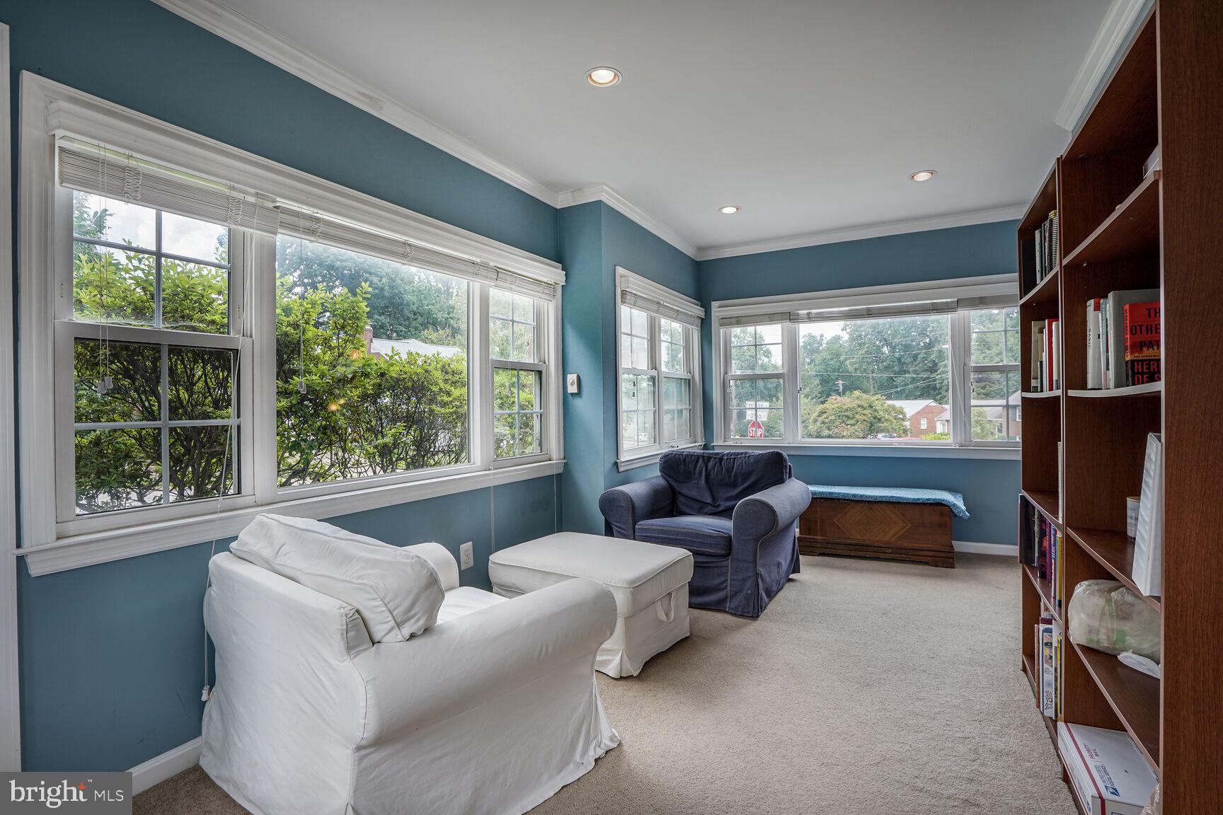 MADISON MANOR - Residential Lease