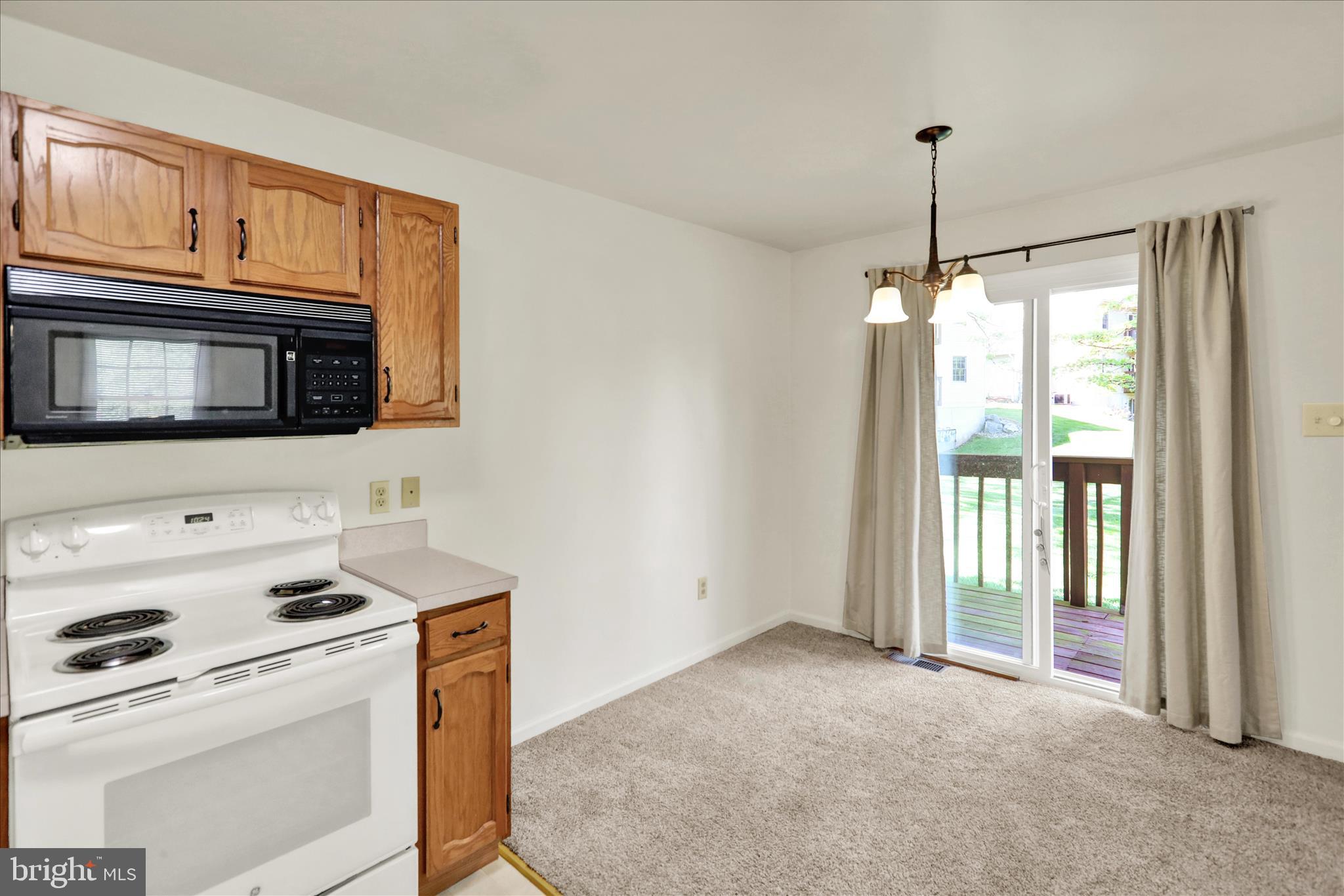 MIFFLIN WOODS - Residential