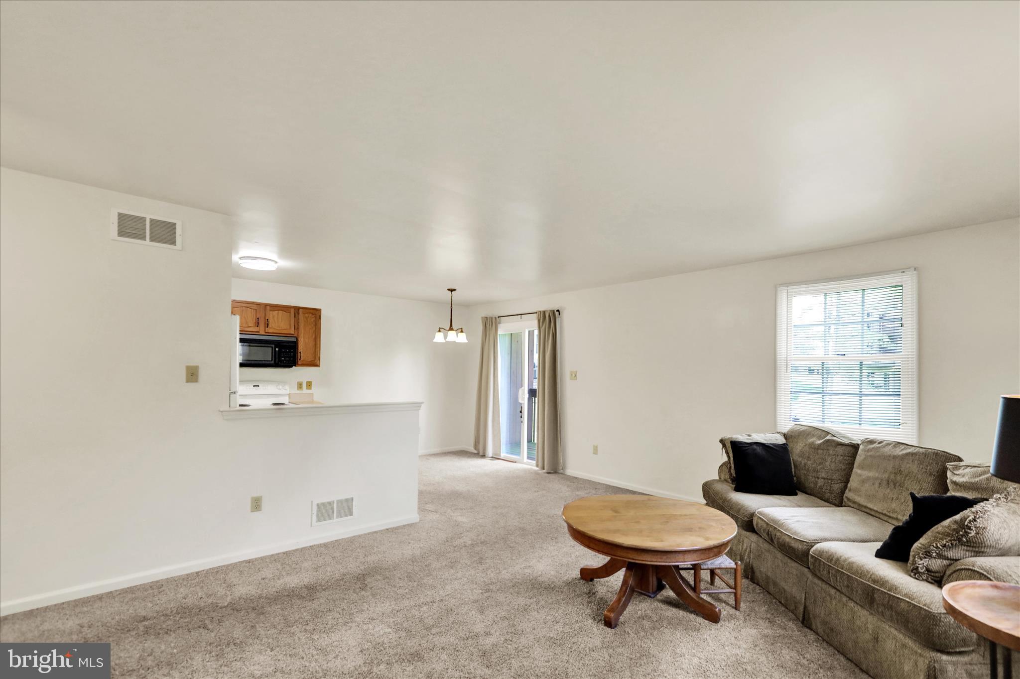 MIFFLIN WOODS - Residential
