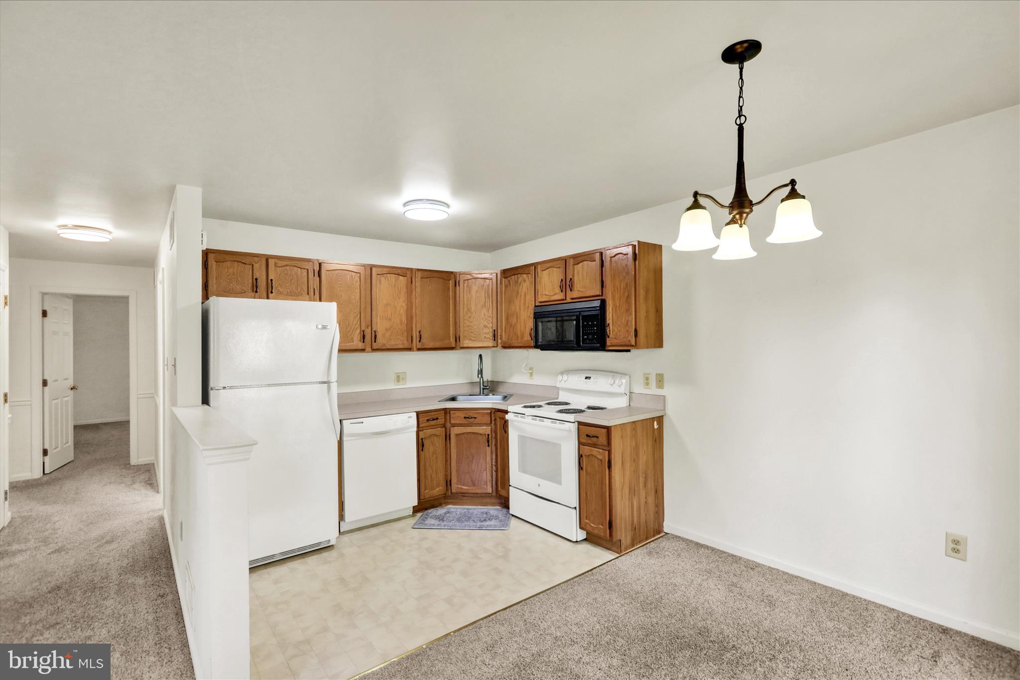MIFFLIN WOODS - Residential