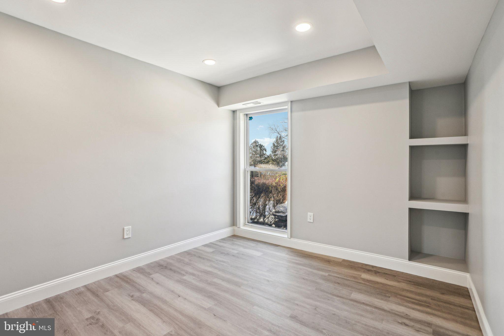 KIMBERLY PLACE - Residential