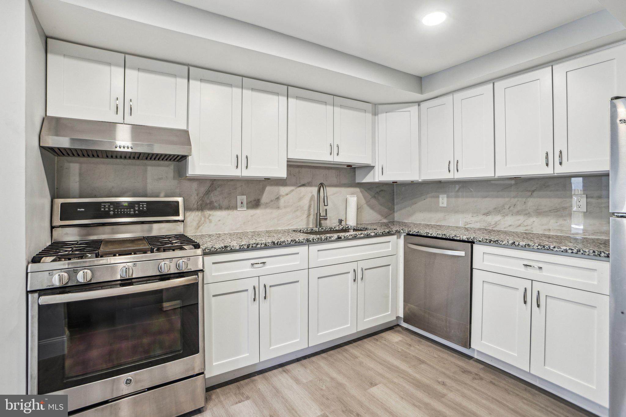 KIMBERLY PLACE - Residential