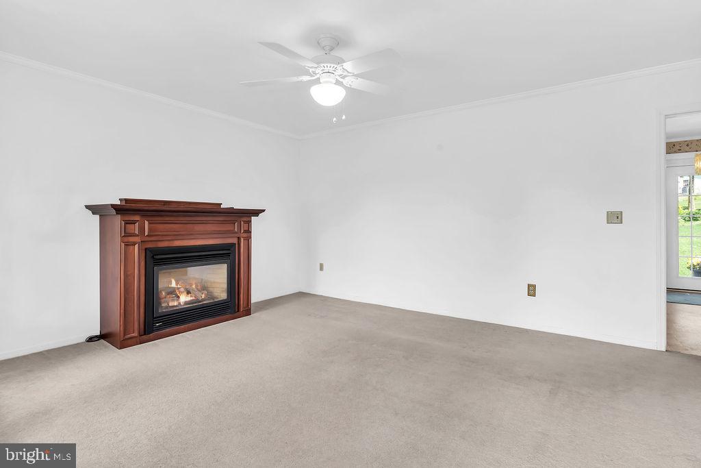 PIKEVIEW ACRES WEST - Residential