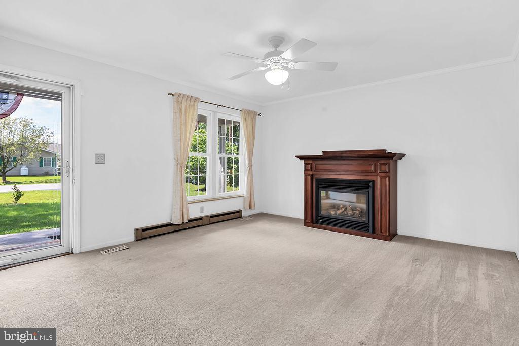 PIKEVIEW ACRES WEST - Residential