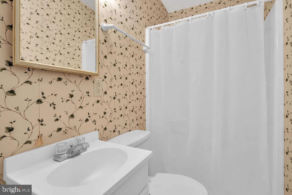 PIKEVIEW ACRES WEST - Residential