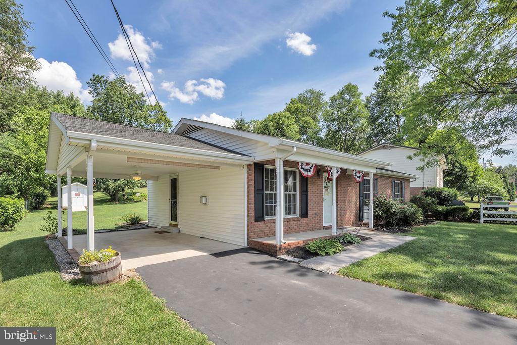 PIKEVIEW ACRES WEST - Residential