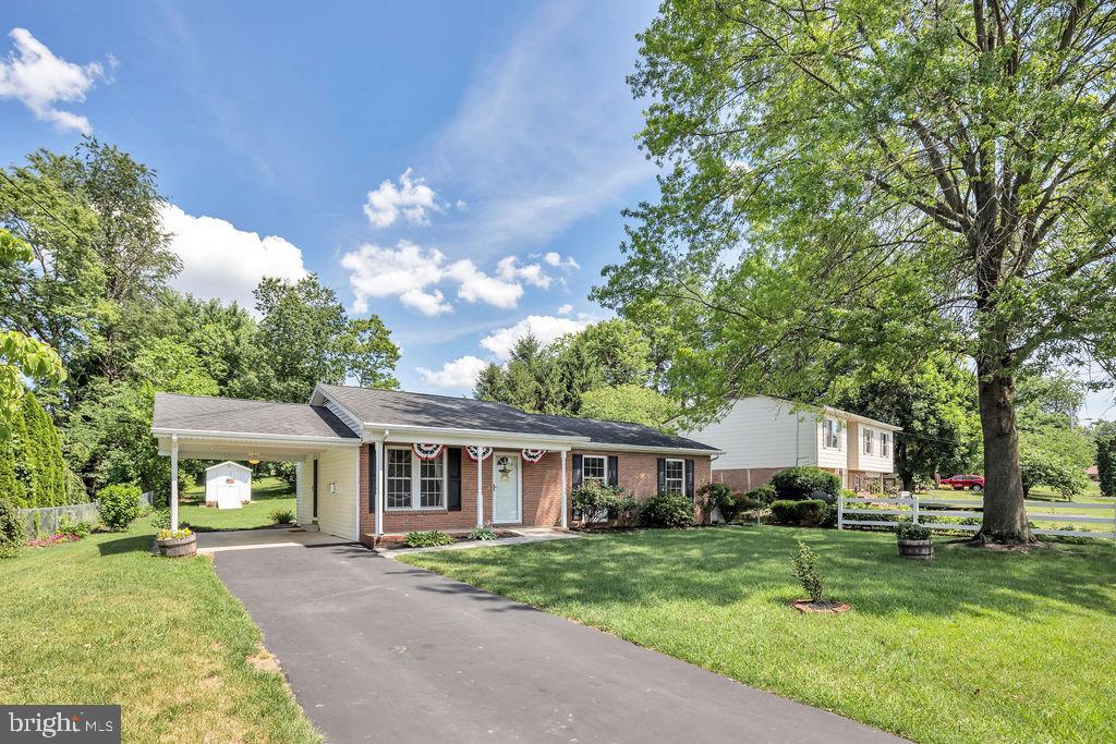 PIKEVIEW ACRES WEST - Residential