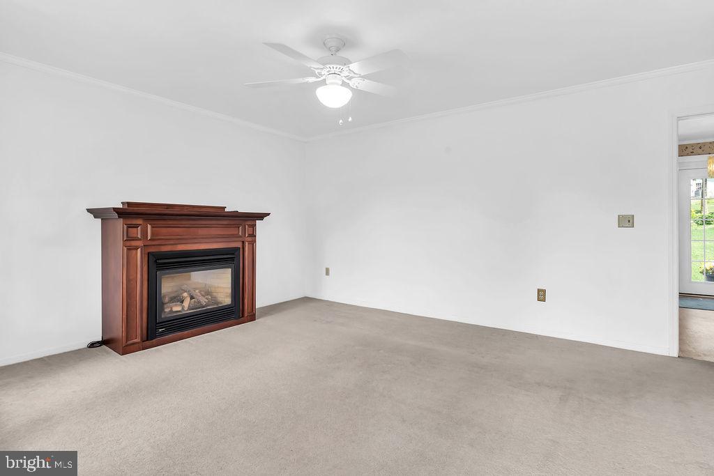 PIKEVIEW ACRES WEST - Residential