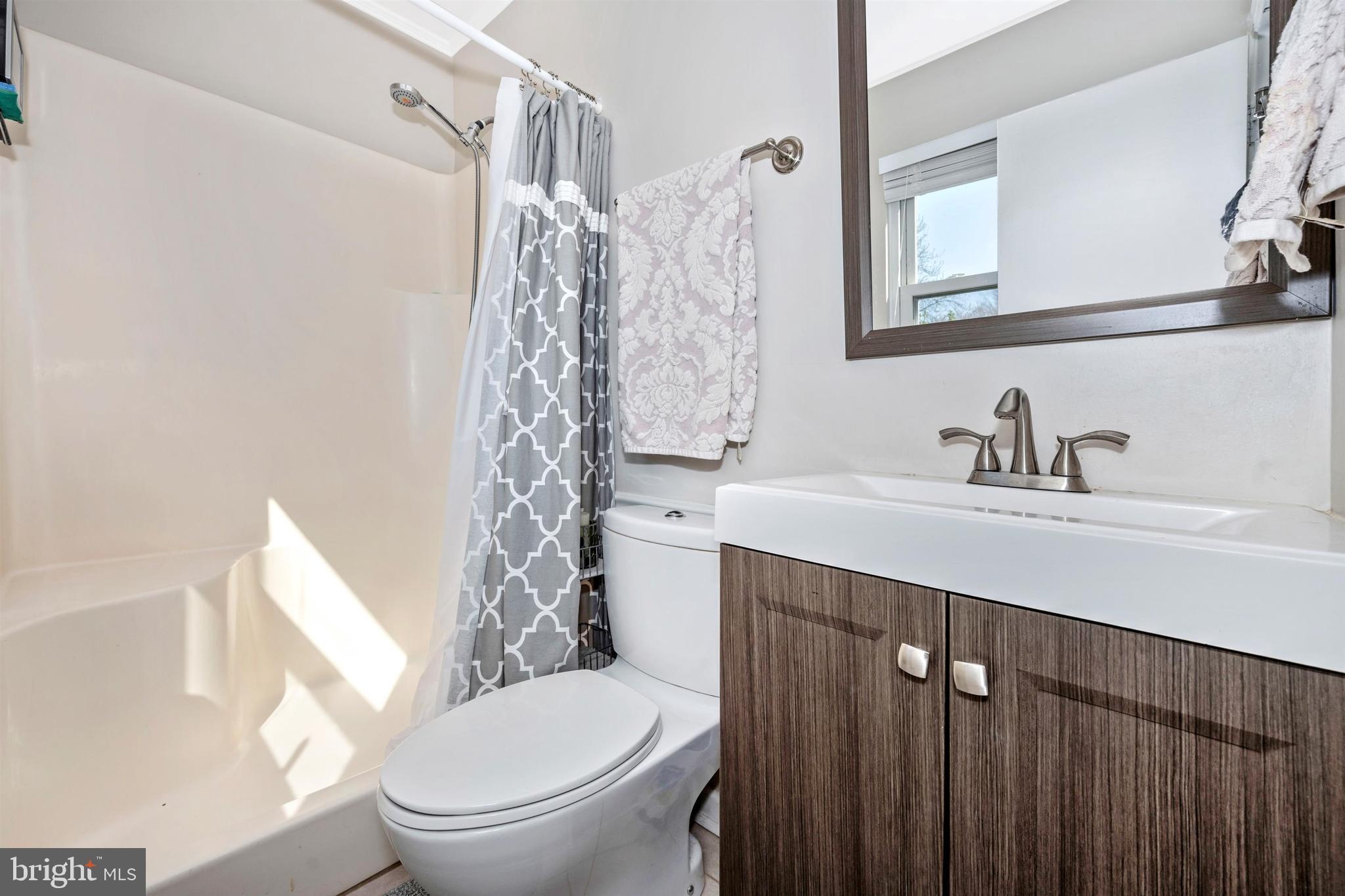 BERKLEY ESTATES - Residential