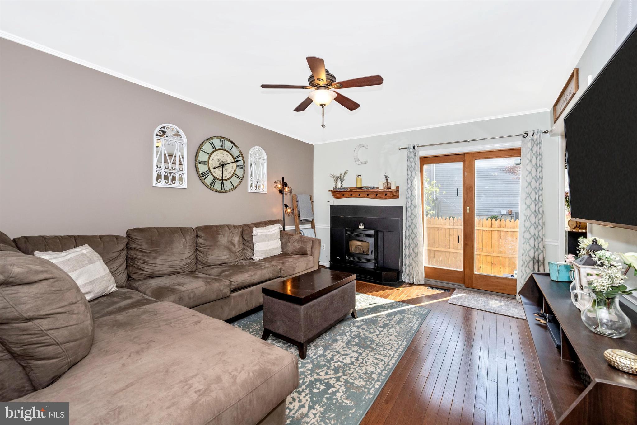 BERKLEY ESTATES - Residential