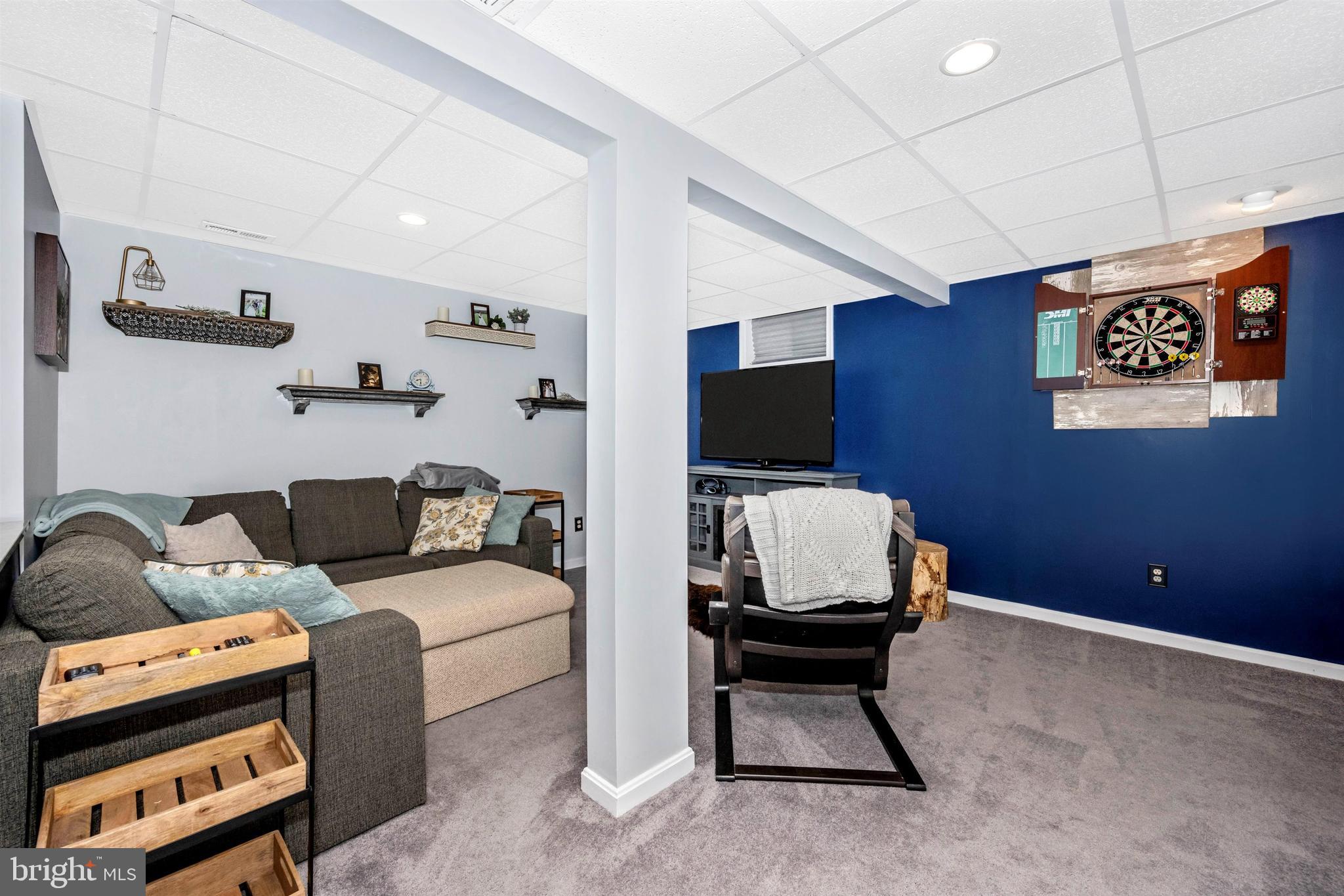 BERKLEY ESTATES - Residential