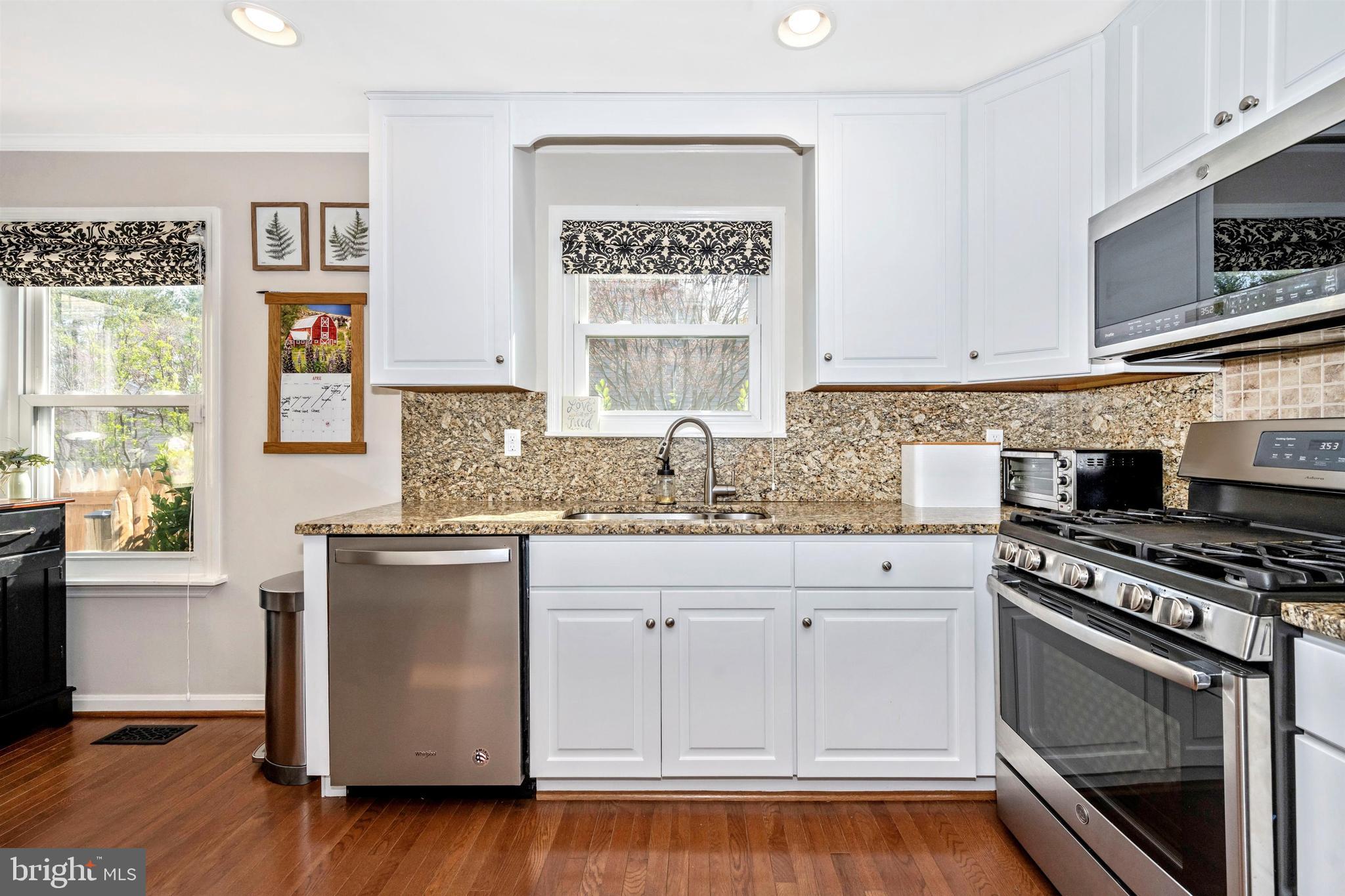 BERKLEY ESTATES - Residential