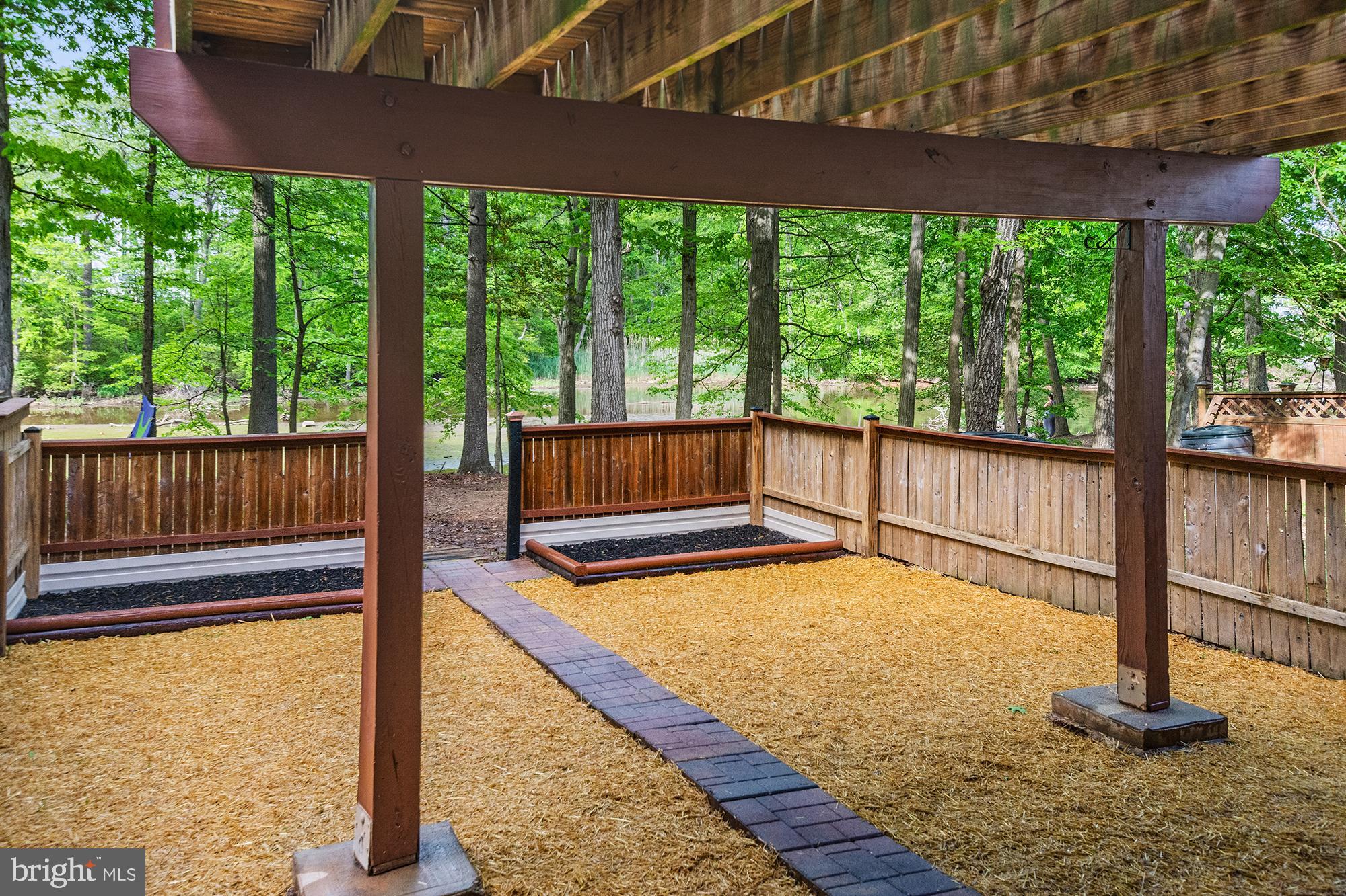 MARINE OAKS VILLAGE - Residential