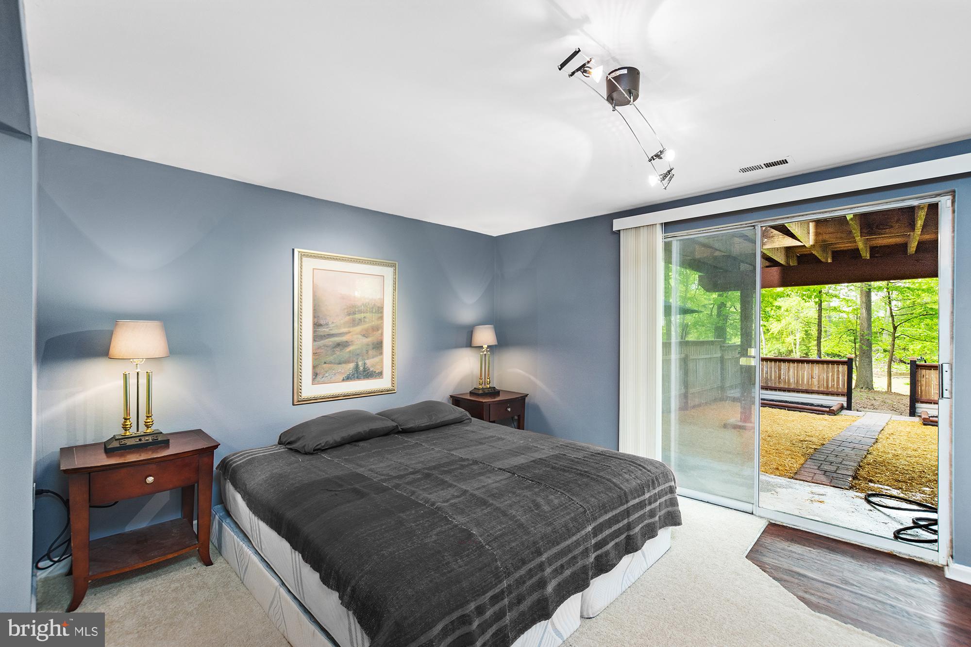 MARINE OAKS VILLAGE - Residential