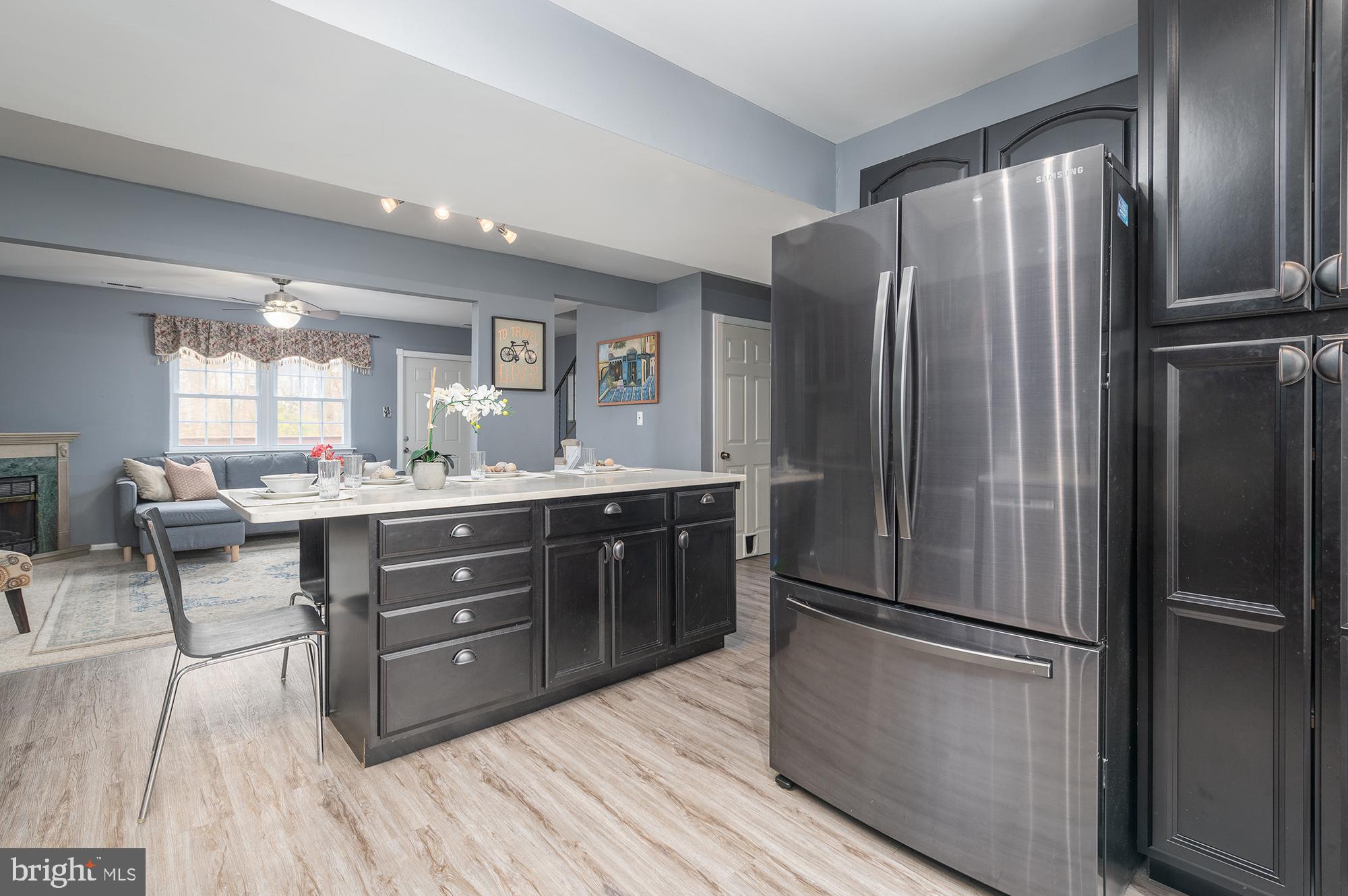 MARINE OAKS VILLAGE - Residential