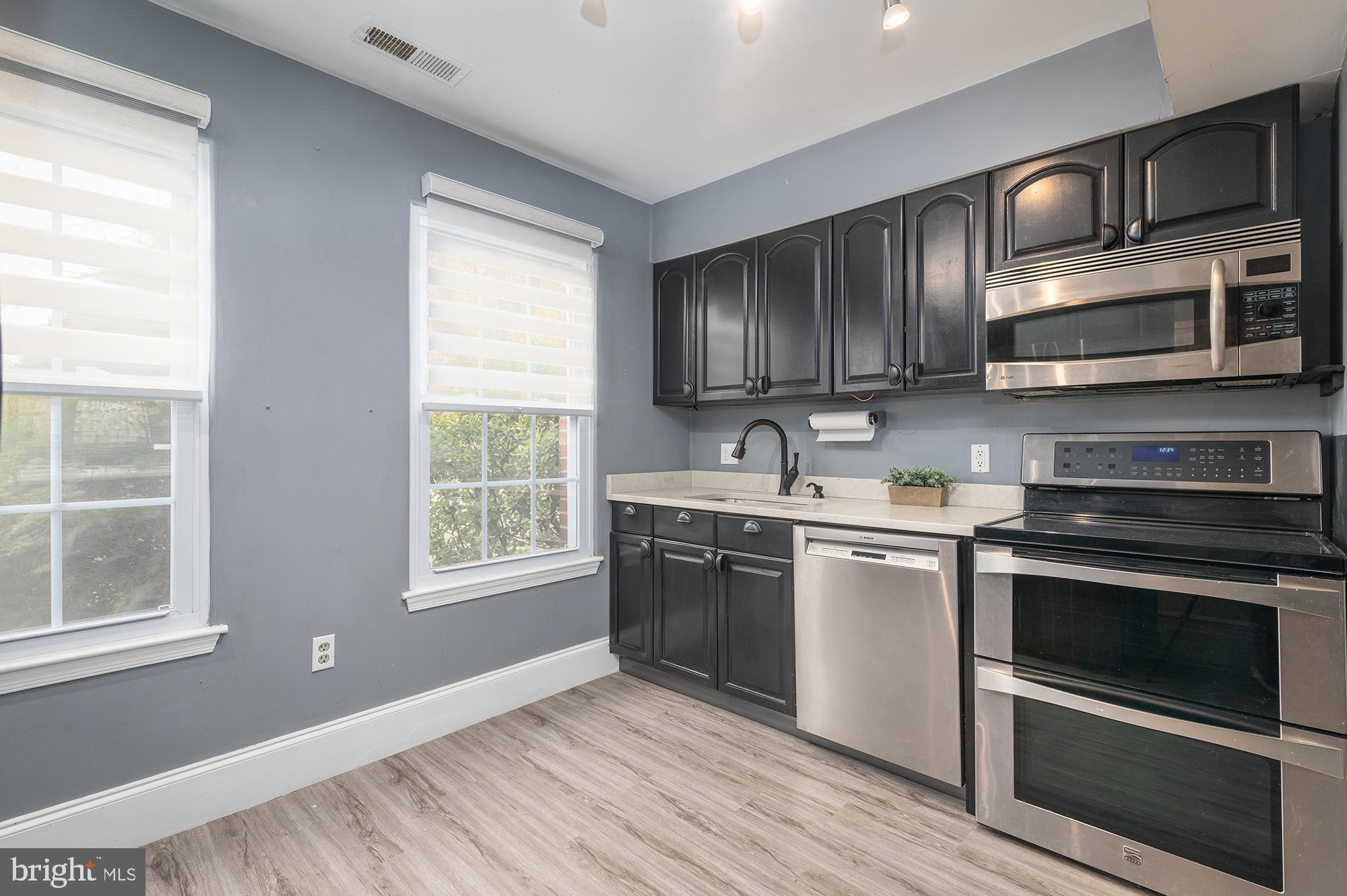 MARINE OAKS VILLAGE - Residential