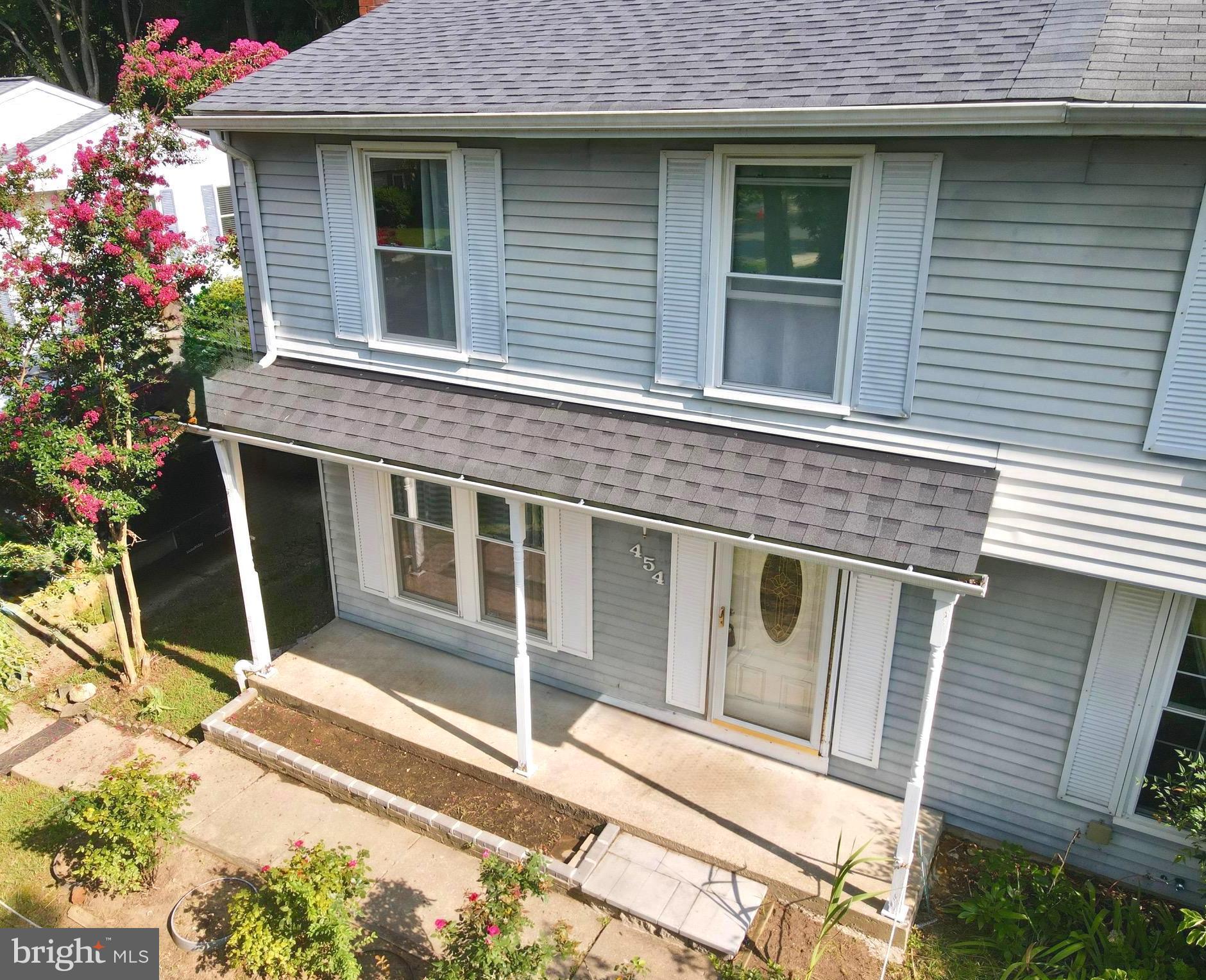 454 RUFFIAN COURT