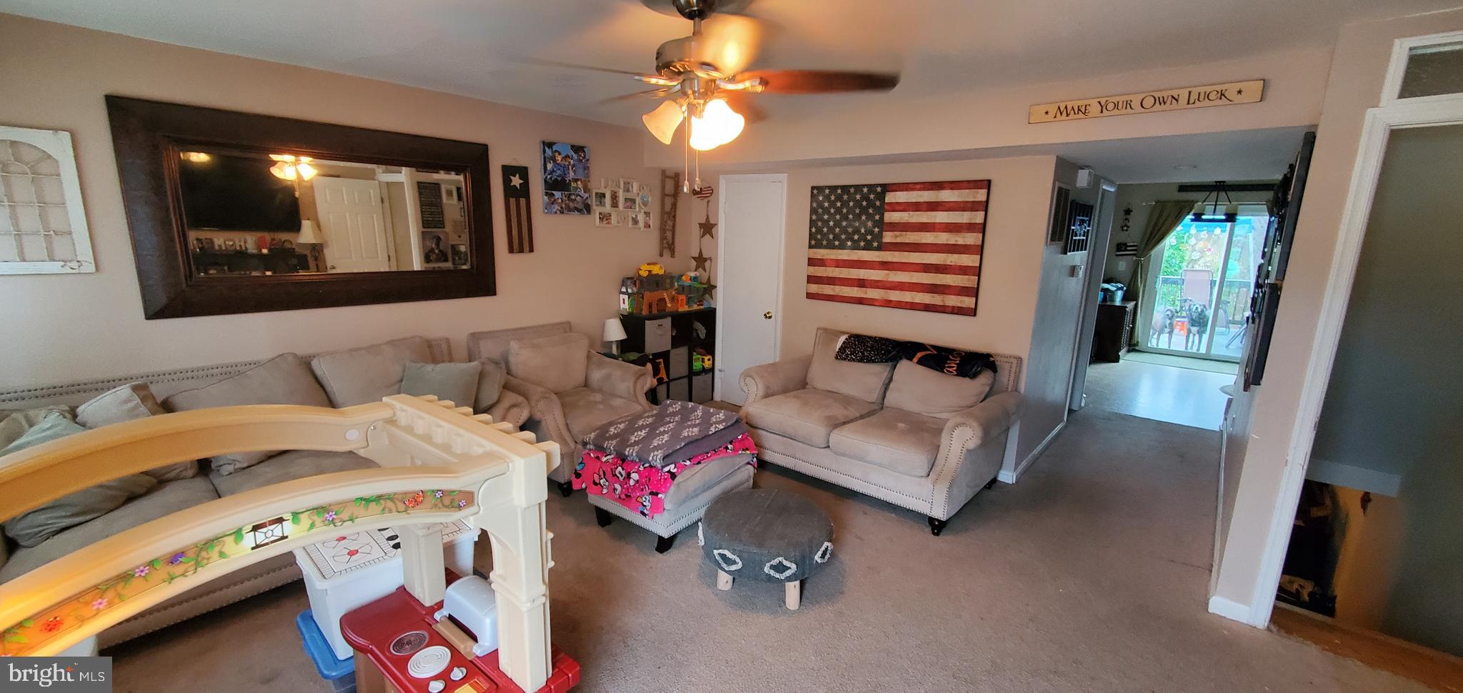 DALE CITY - Residential