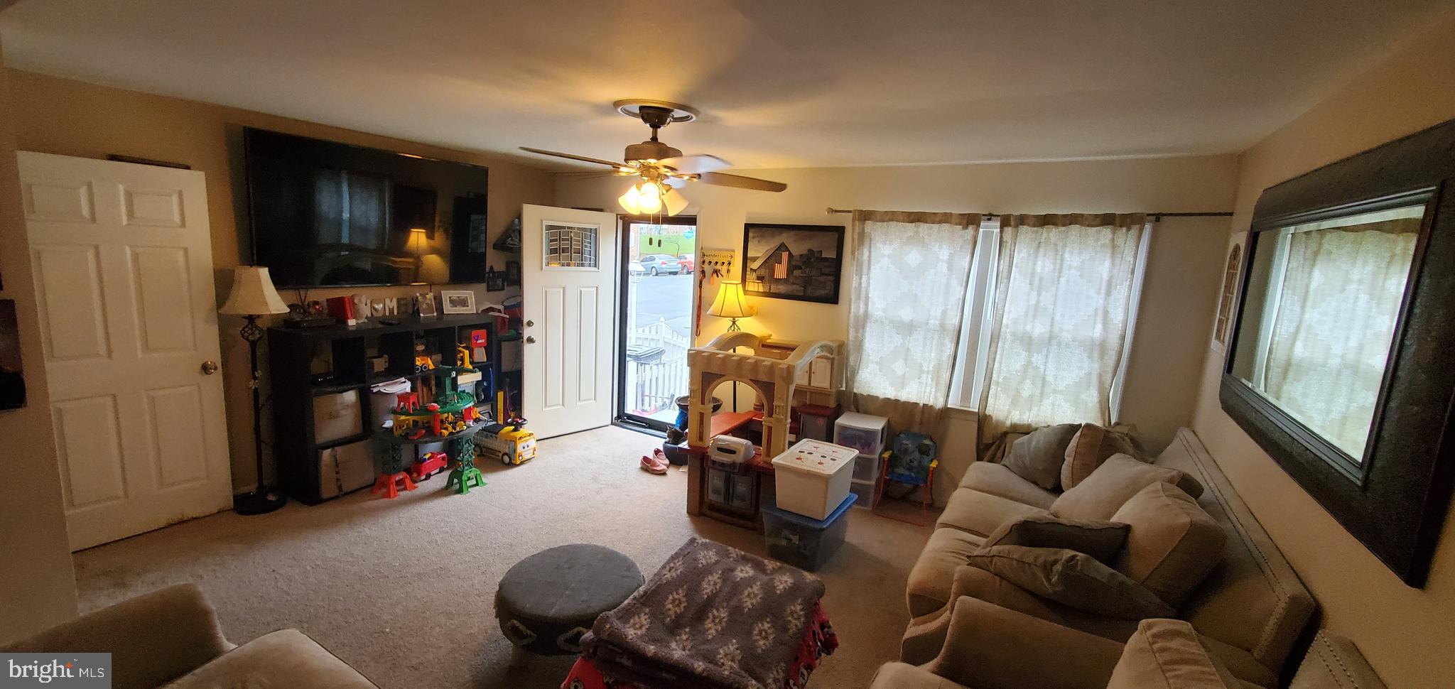 DALE CITY - Residential