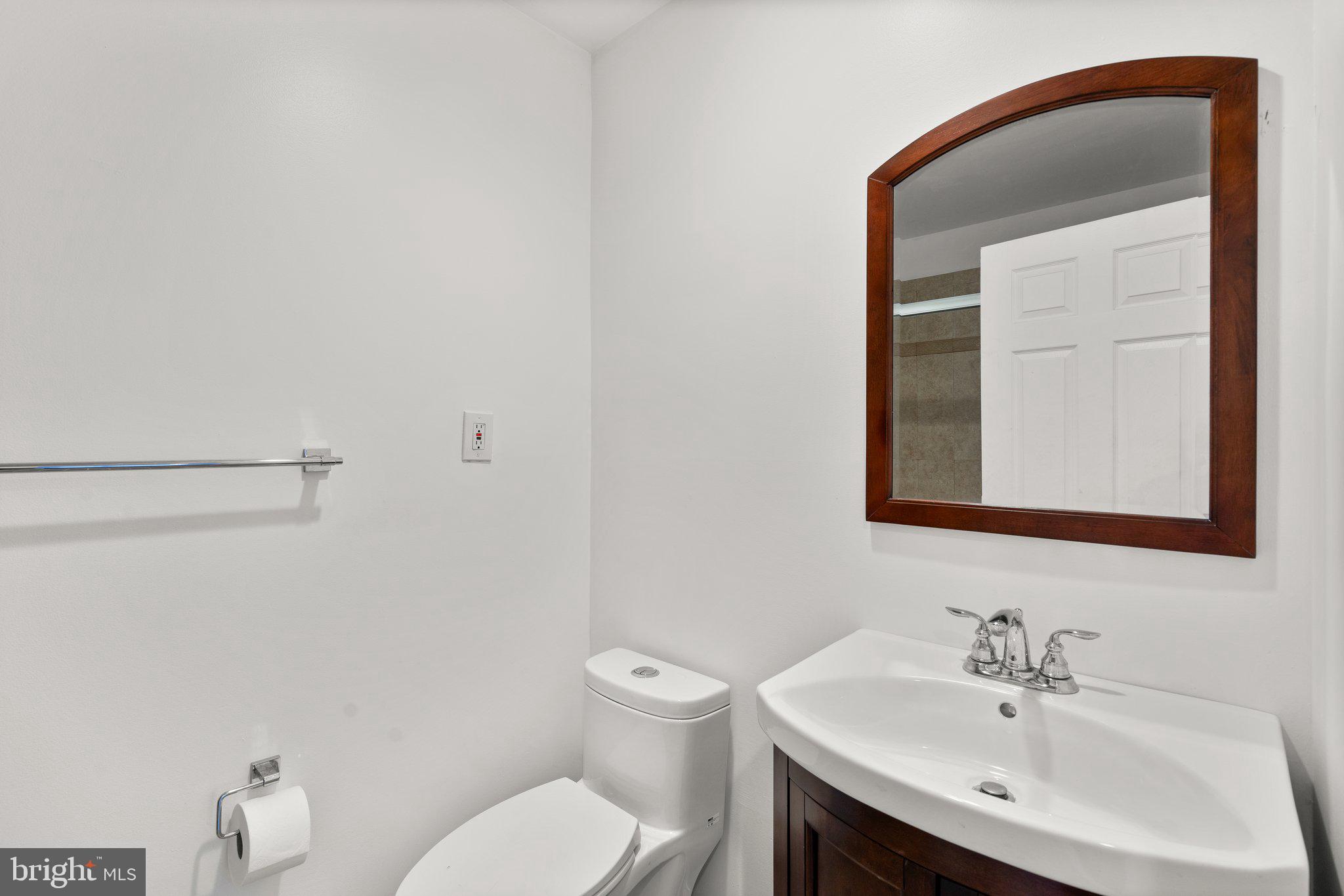 FAIRLAWN - Residential