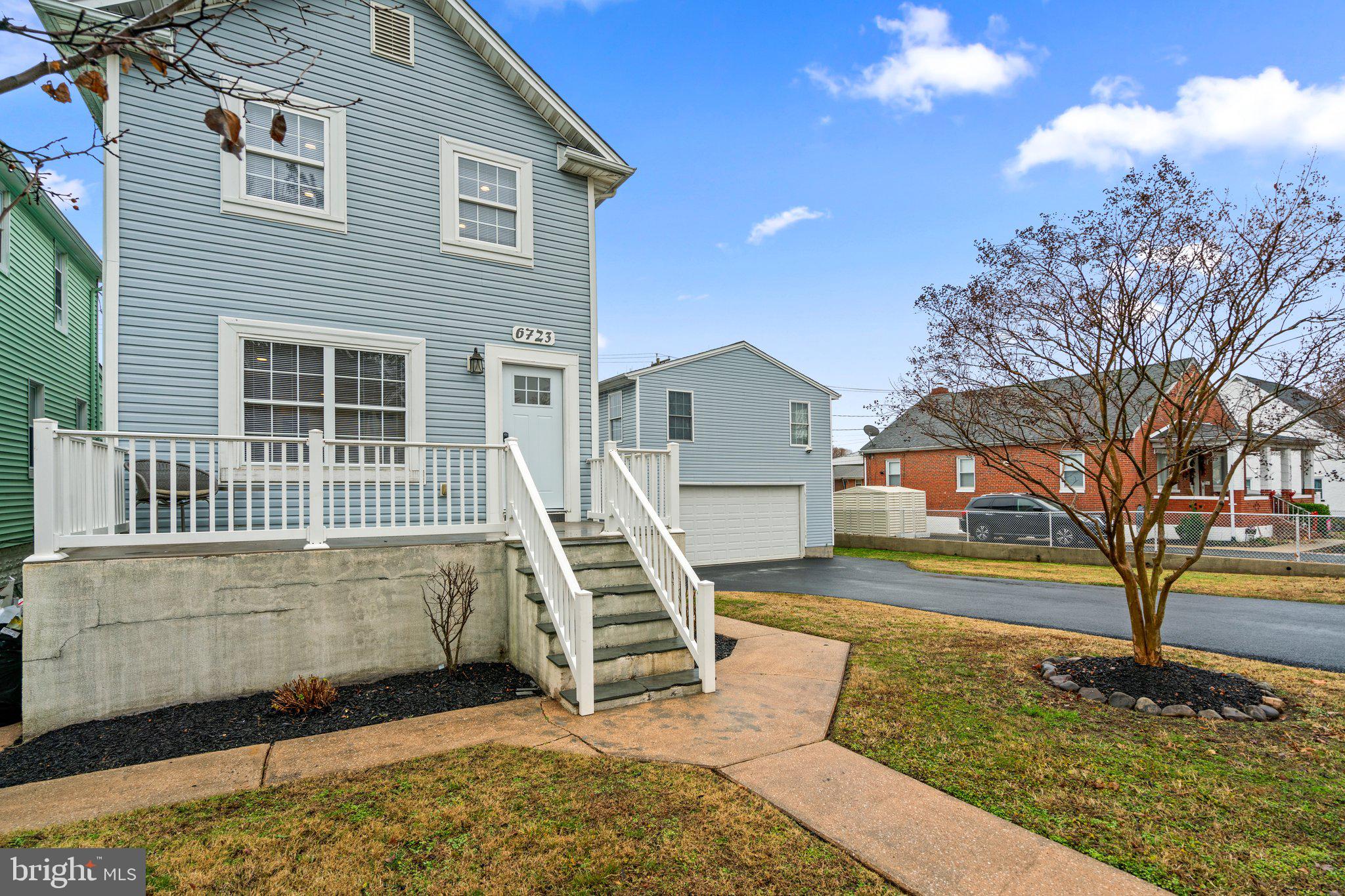 FAIRLAWN - Residential