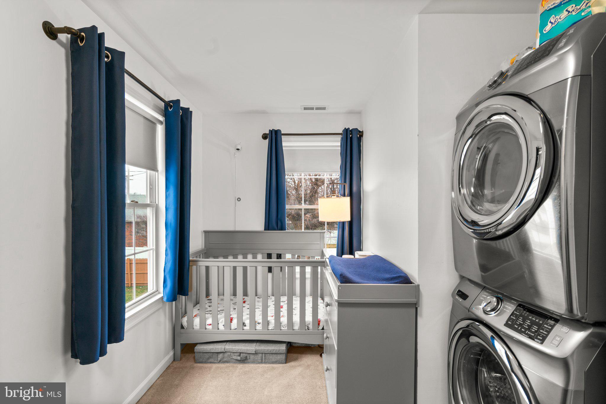 FAIRLAWN - Residential