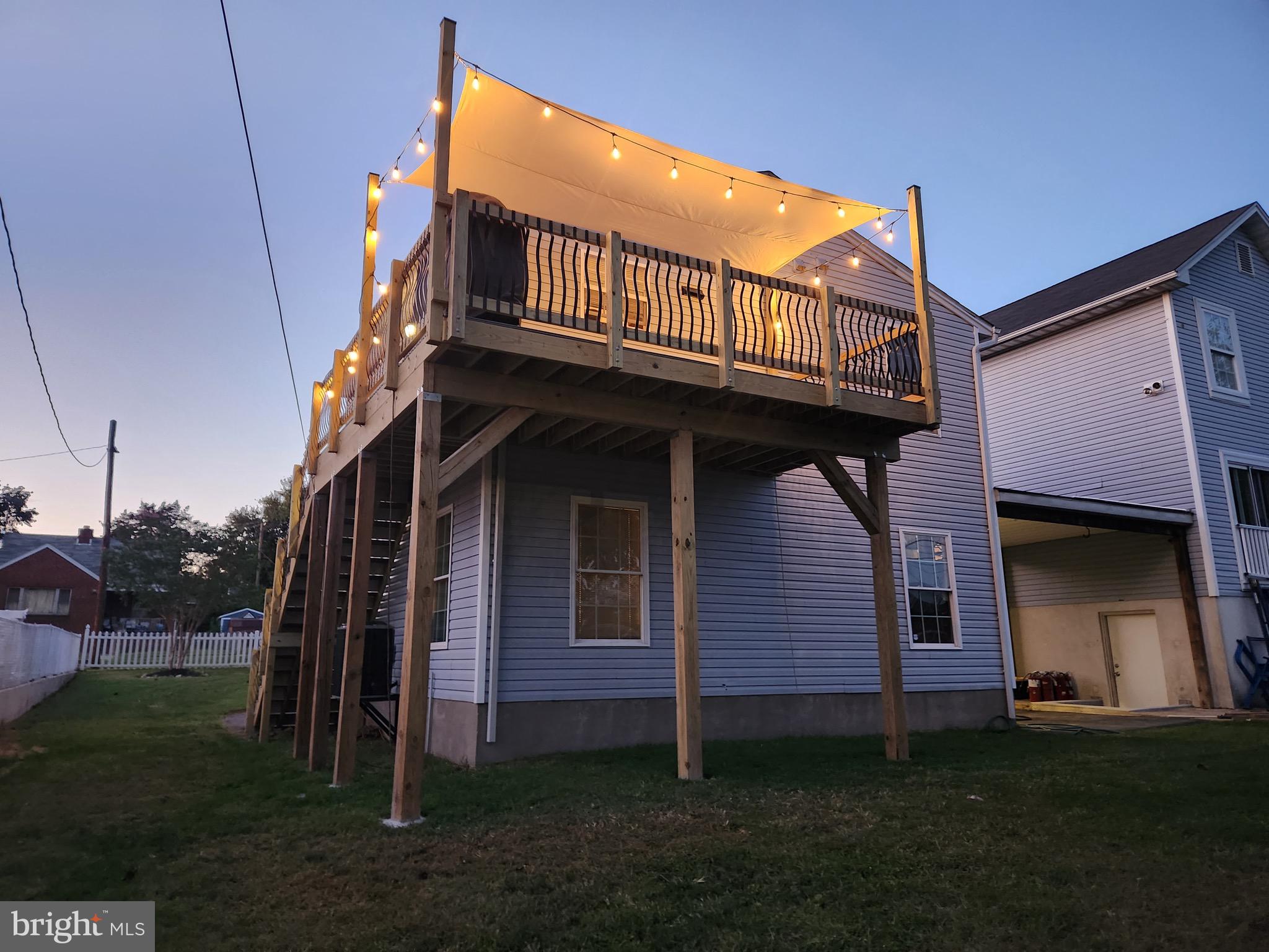 FAIRLAWN - Residential