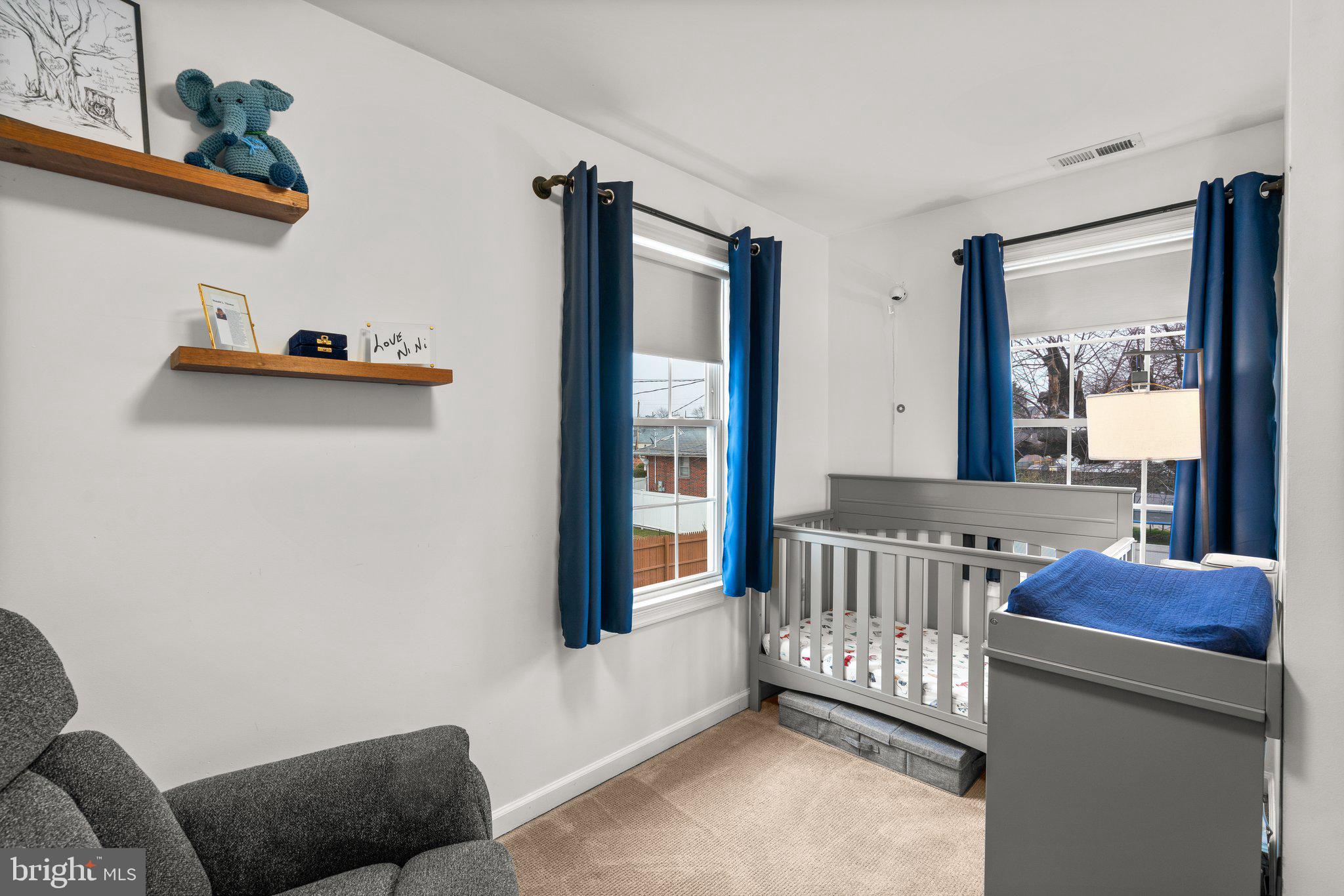 FAIRLAWN - Residential