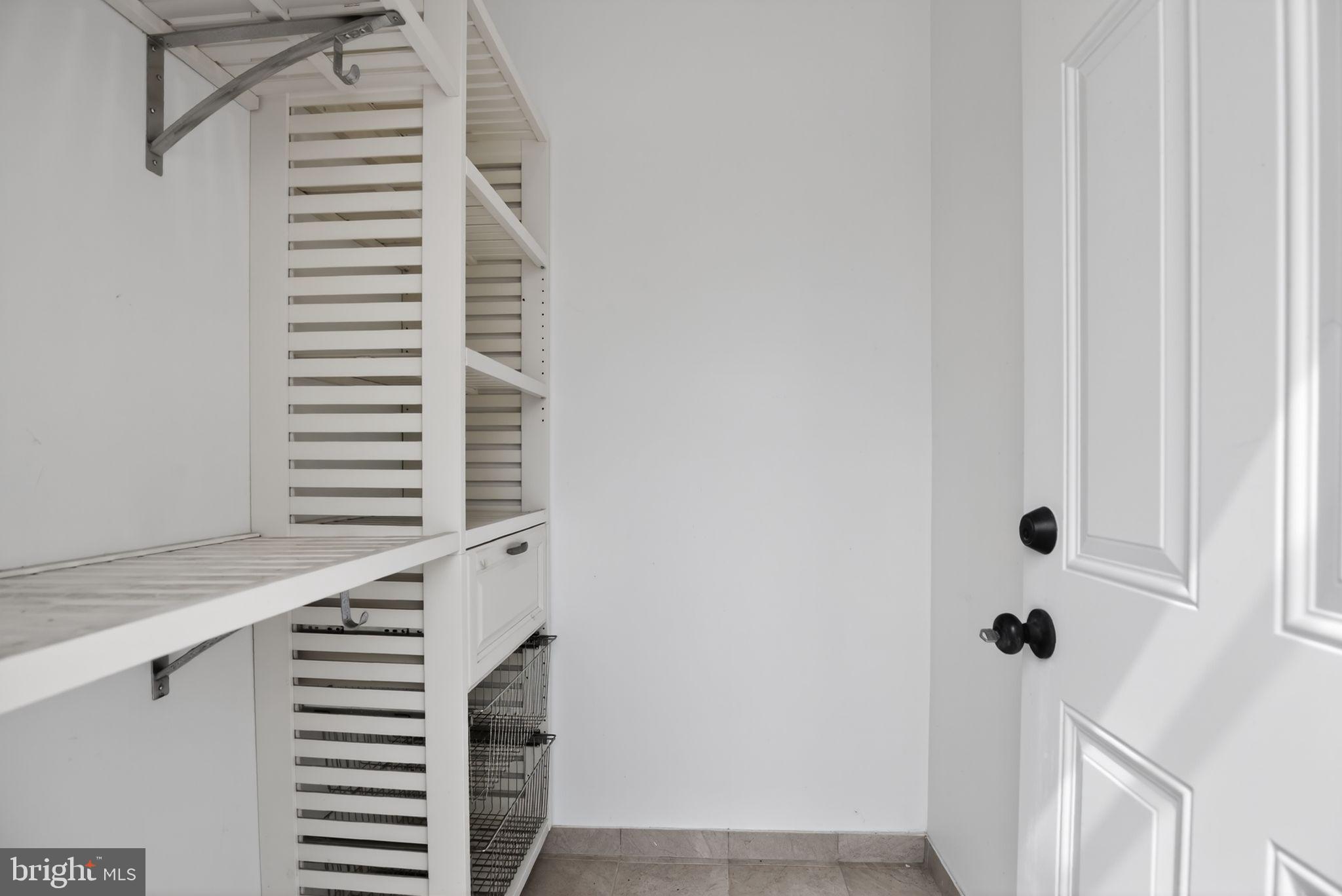 HIGH GATE - Residential