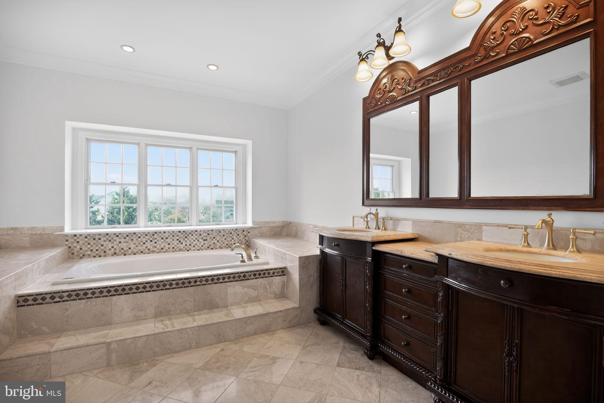 HIGH GATE - Residential