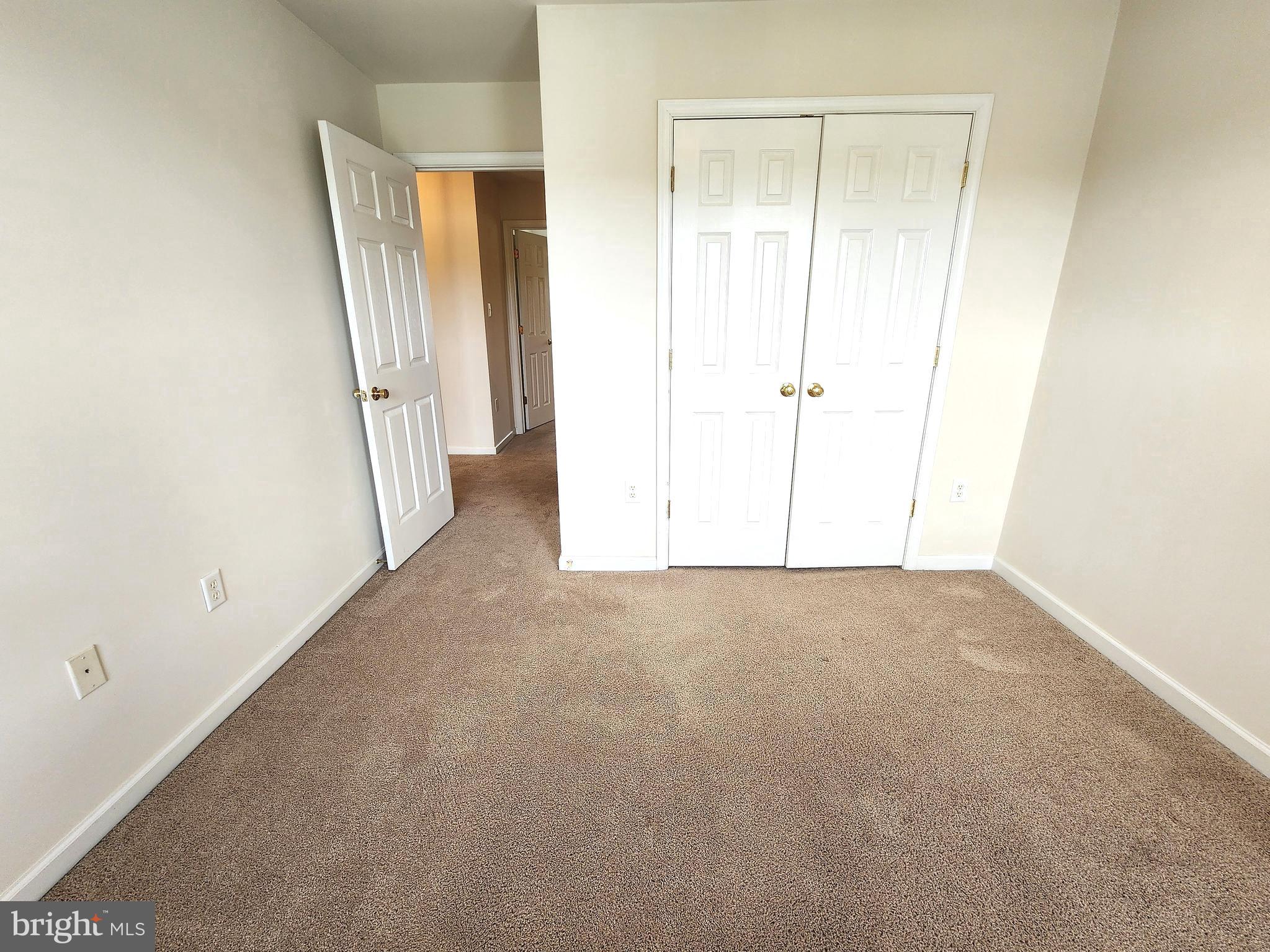 CARRIAGE HILL - Residential