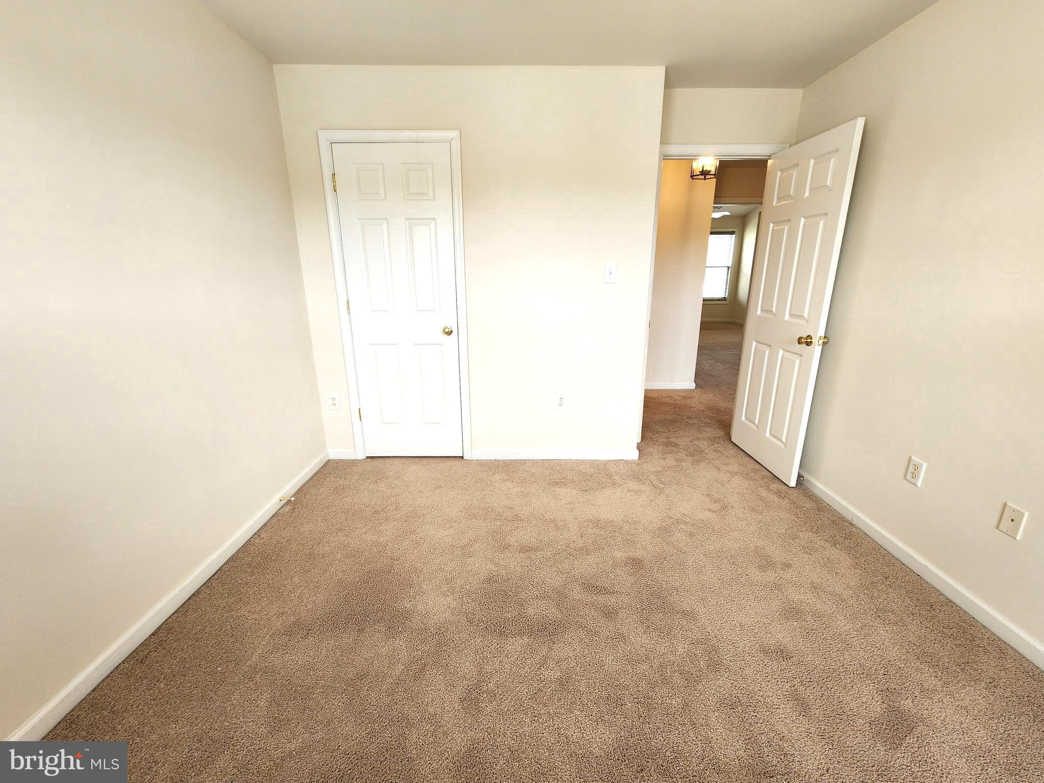 CARRIAGE HILL - Residential