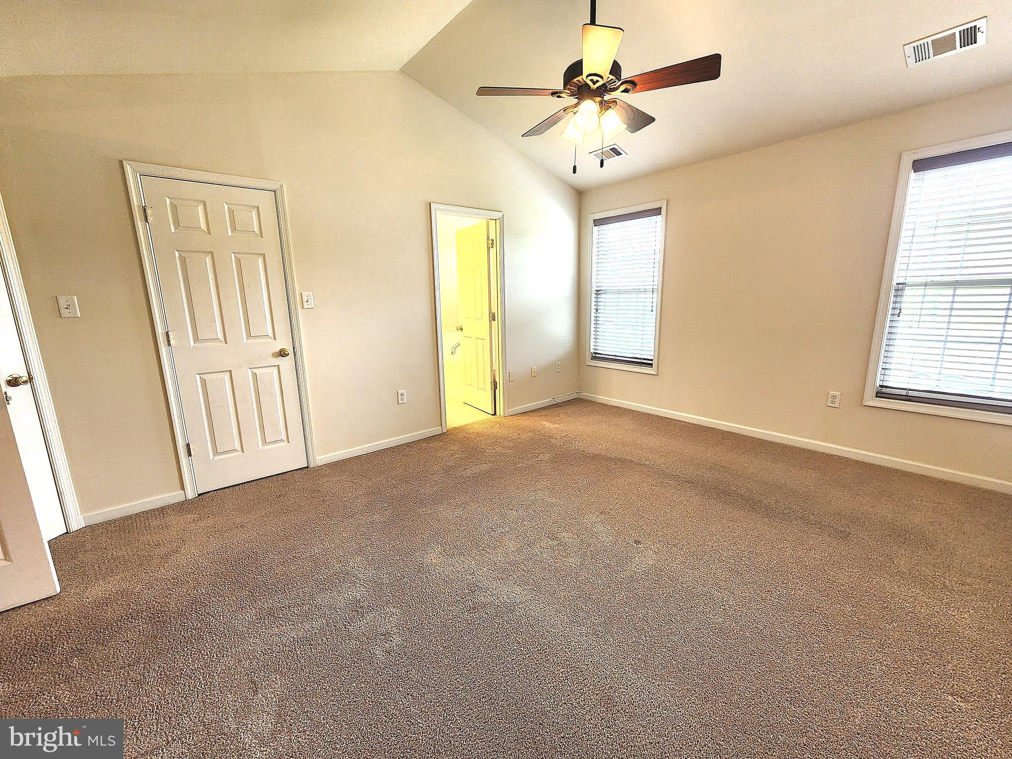 CARRIAGE HILL - Residential